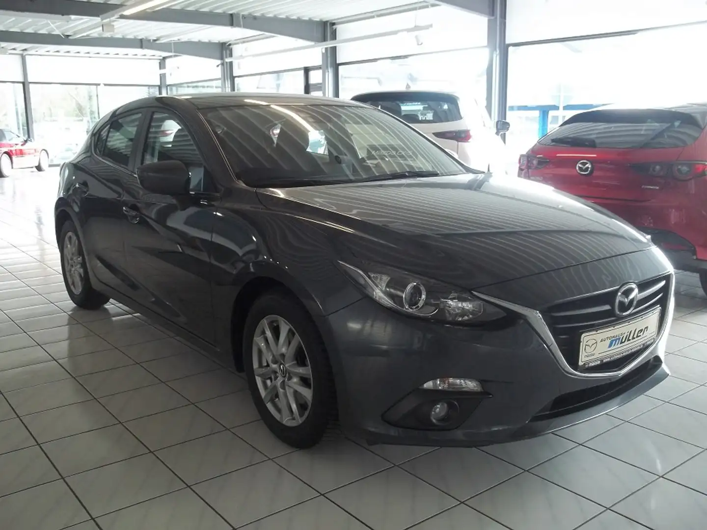Mazda 3 SKYACTIV-G 120 Center-Line Gris - 2