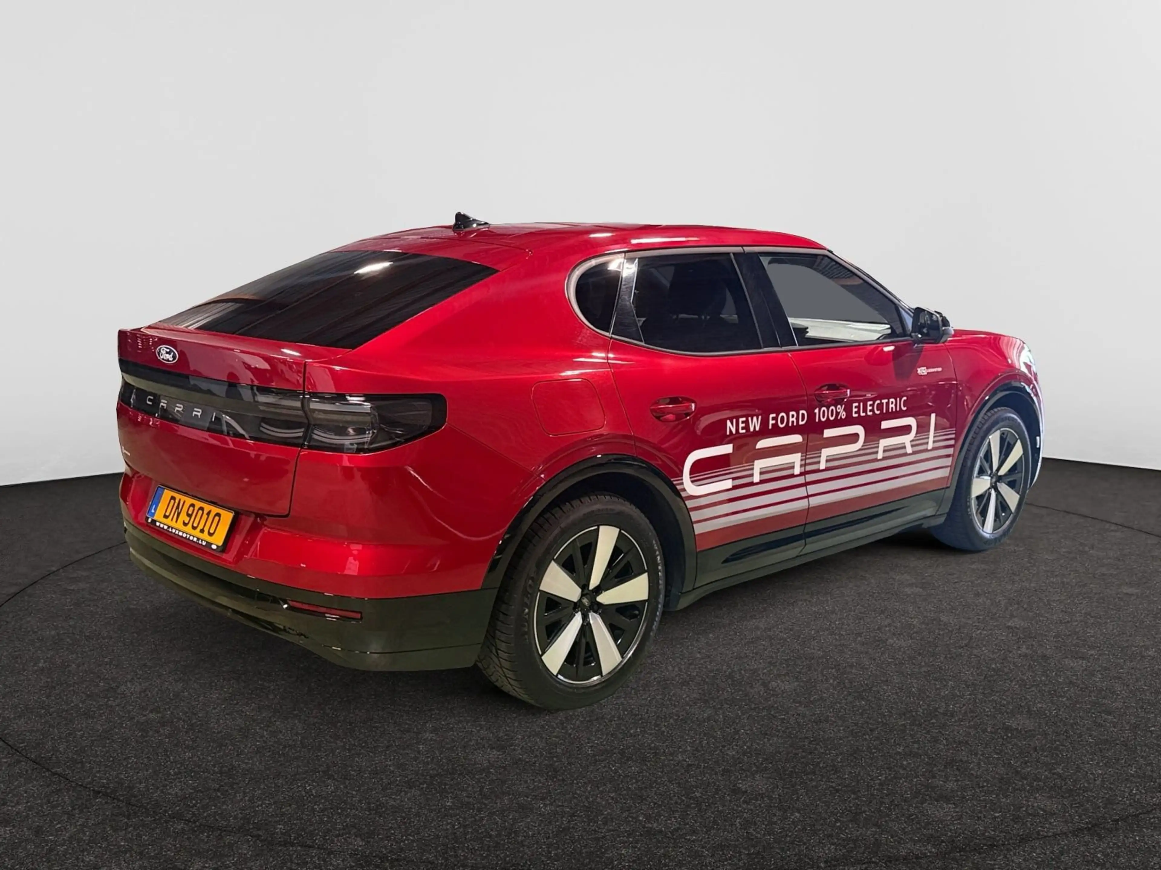 Ford Capri 79 kWh Extended Range AWD — photo 5
