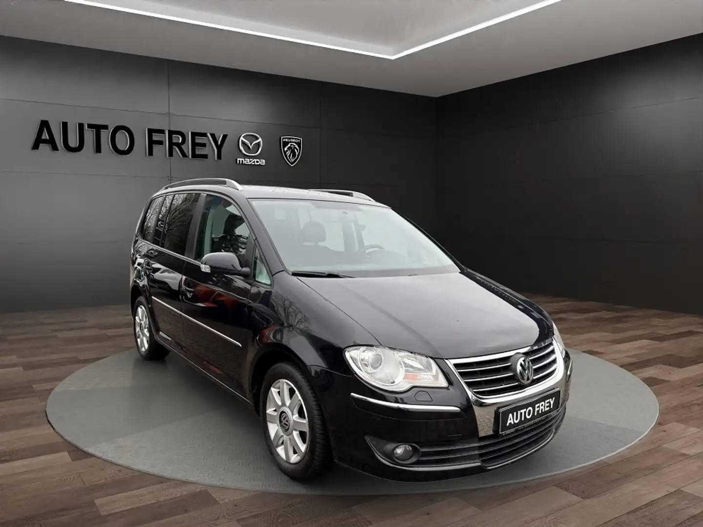 Volkswagen Touran Diesel Automatik 7-Sitzer Noir - 1