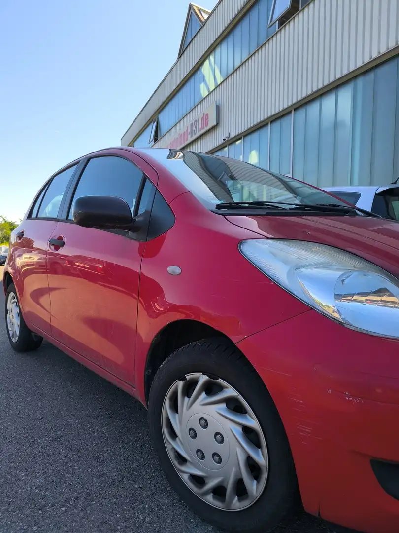 Toyota Yaris Cool - 2