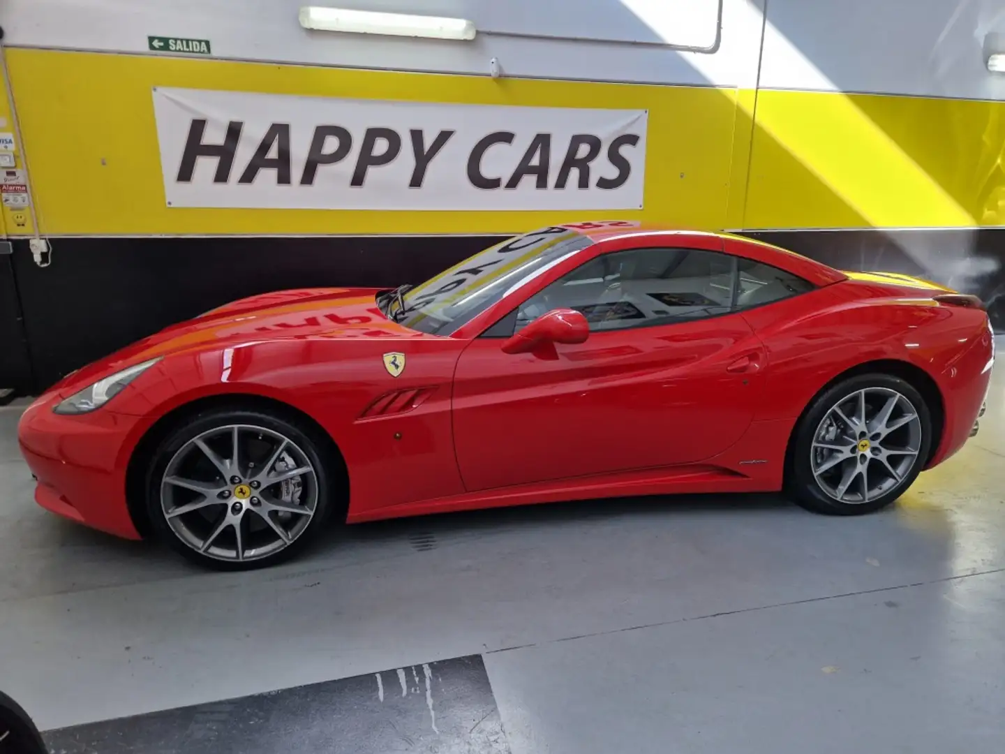 Ferrari California Rouge - 2