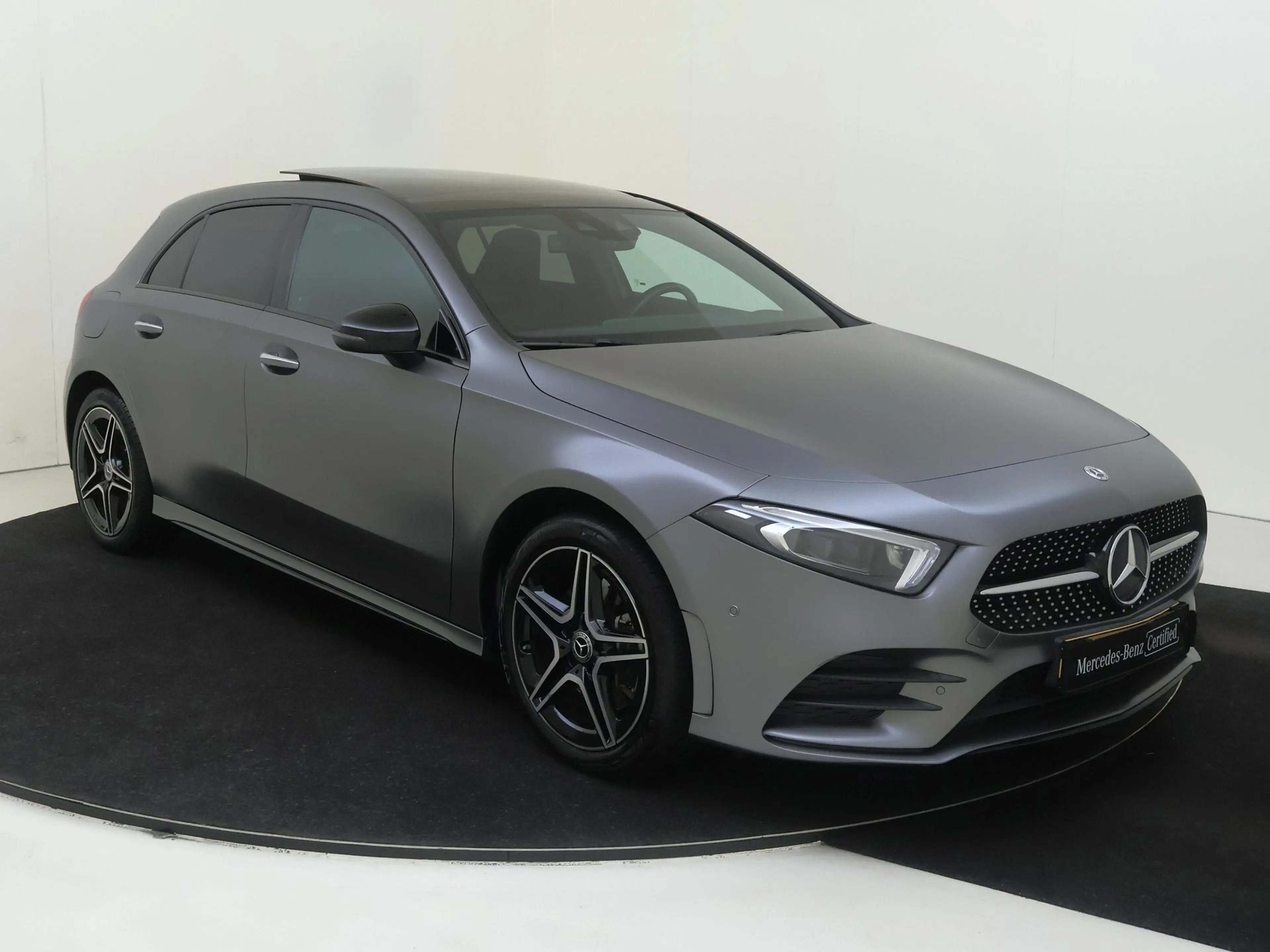 Mercedes-Benz A 250 e Business Solution AMG Limited / Panoramadak/ Nig — photo 2