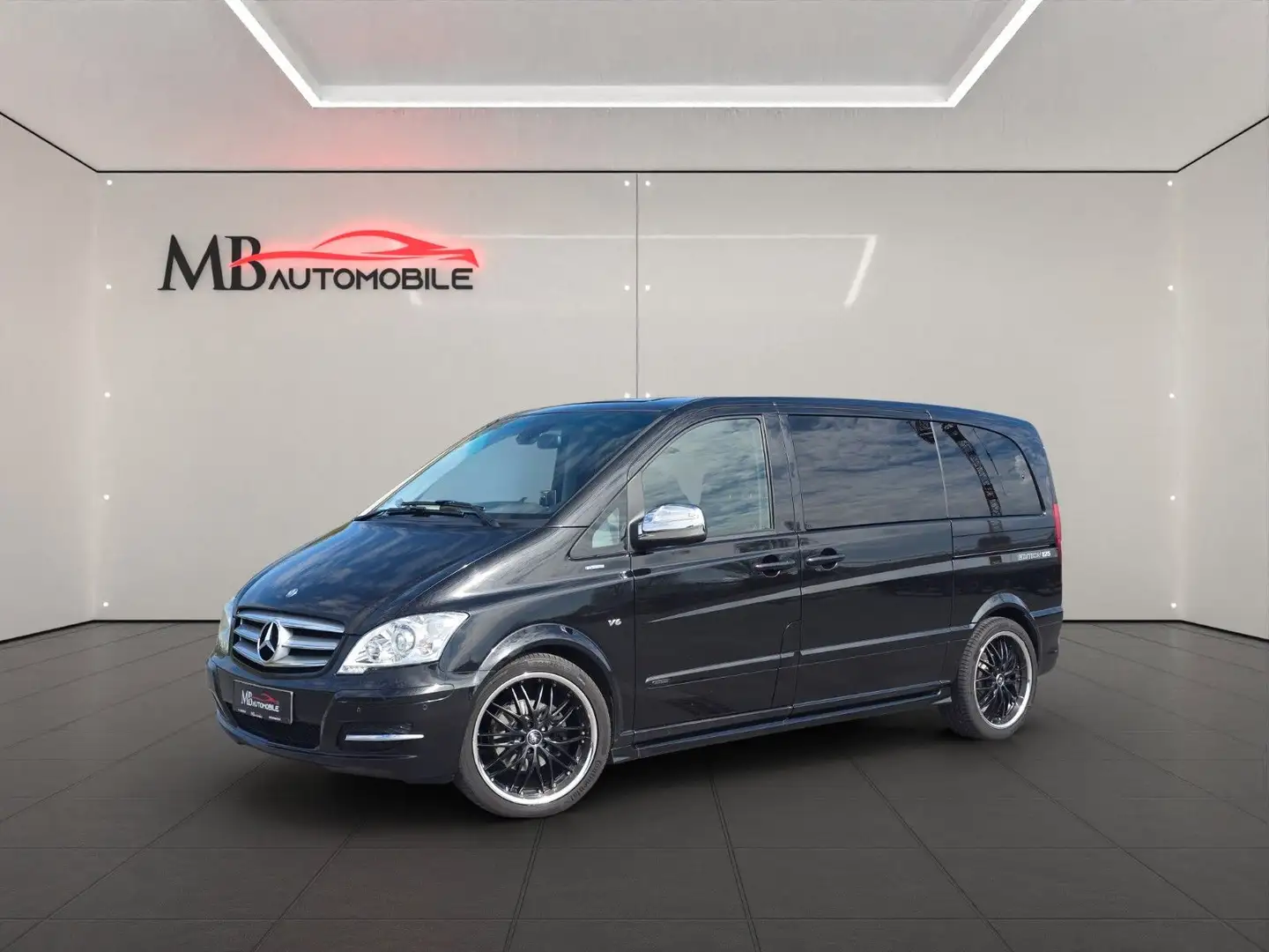 Mercedes-Benz Viano 3.0 CDI Avantgarde Edition 125 kompakt Black - 1