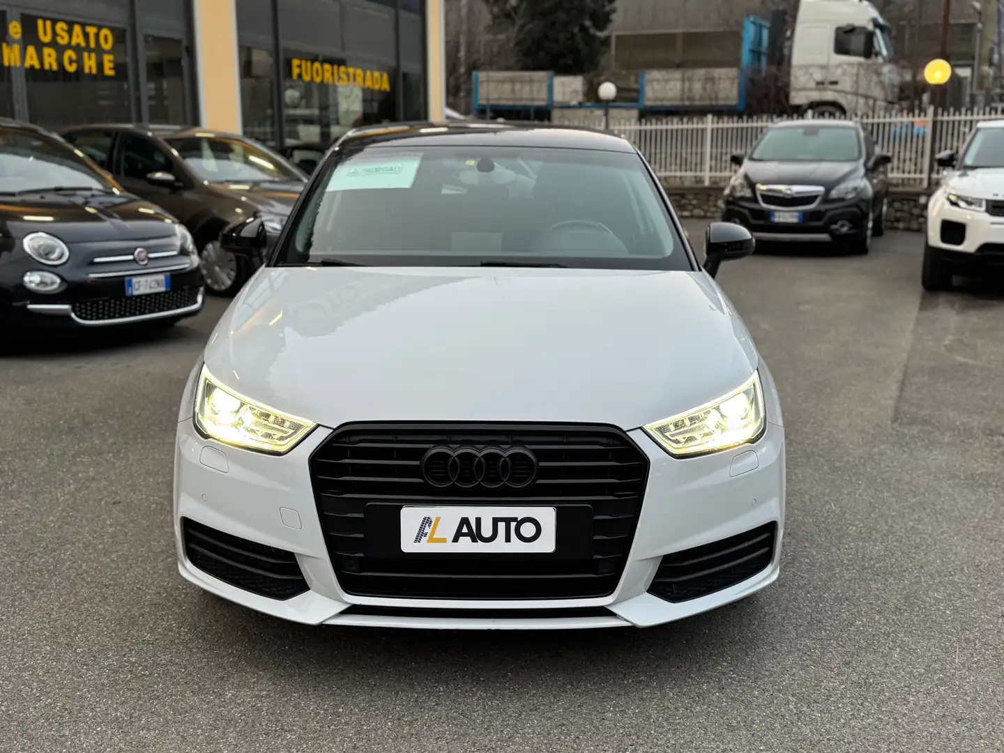 Audi A1 A1 Sportback 1.4 tdi Design s-tronic Blanc - 2
