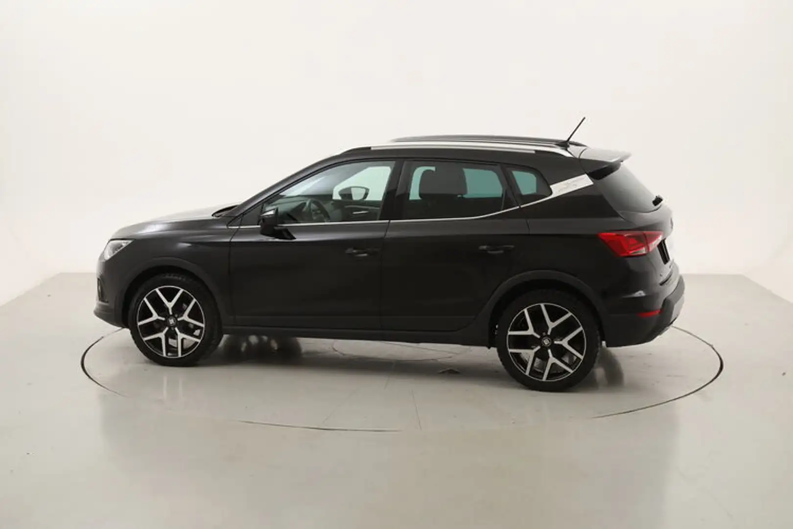 SEAT Arona FR 1.0 Metano 90CV Nero - 2
