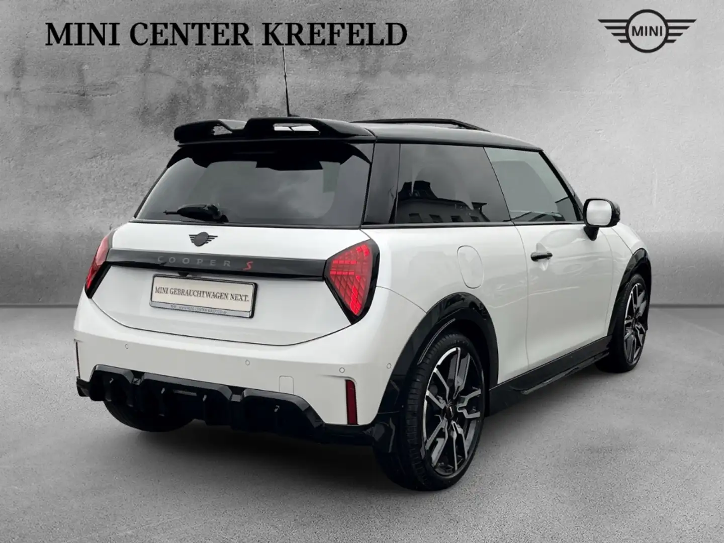 MINI Cooper S Sportpaket JCW 18''HuD Panodach Navi 360° Kamera e Weiß - 2