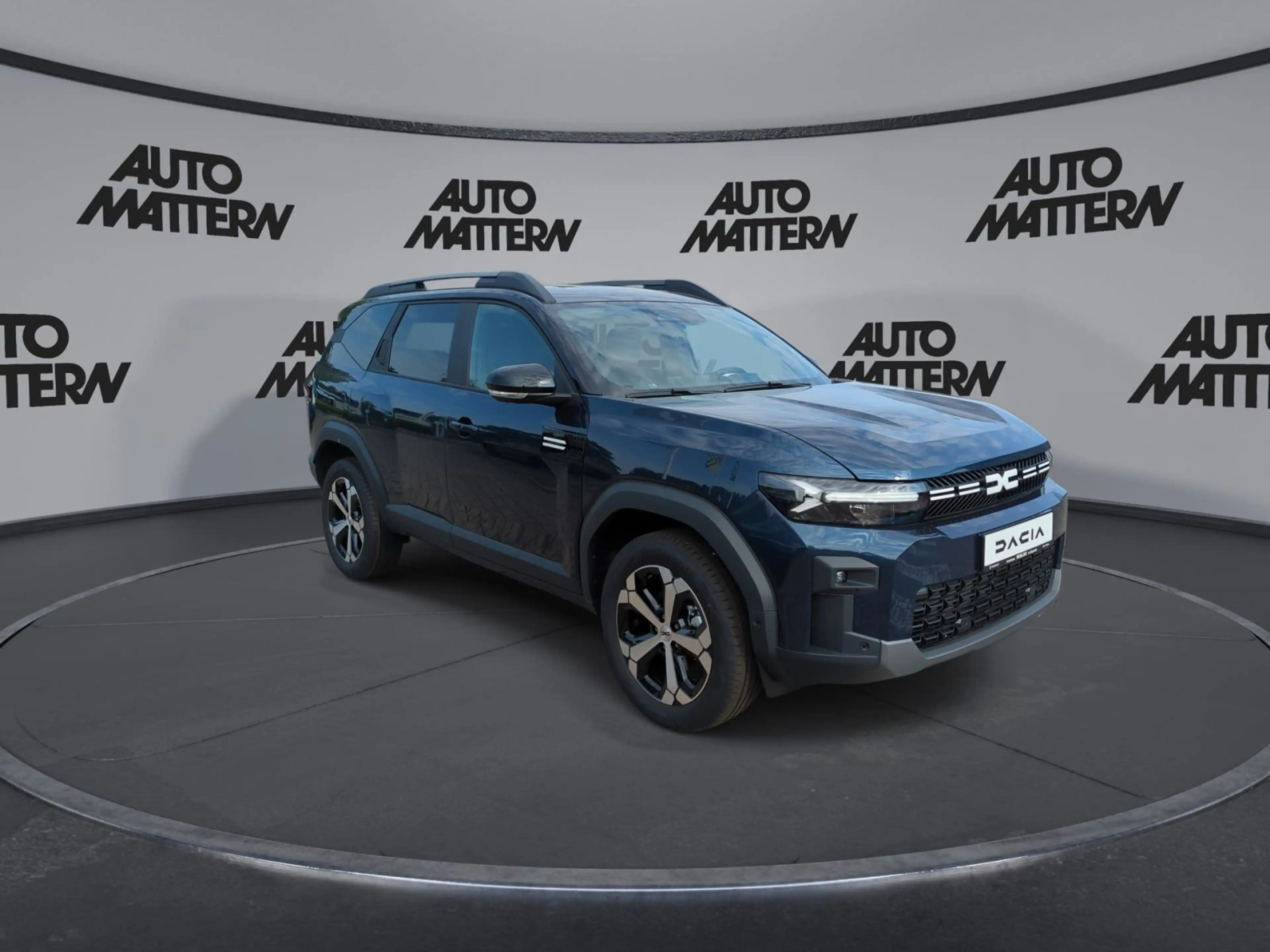 Dacia Bigster 1.8 E-TECH Hybrid 155 Journey — photo 2