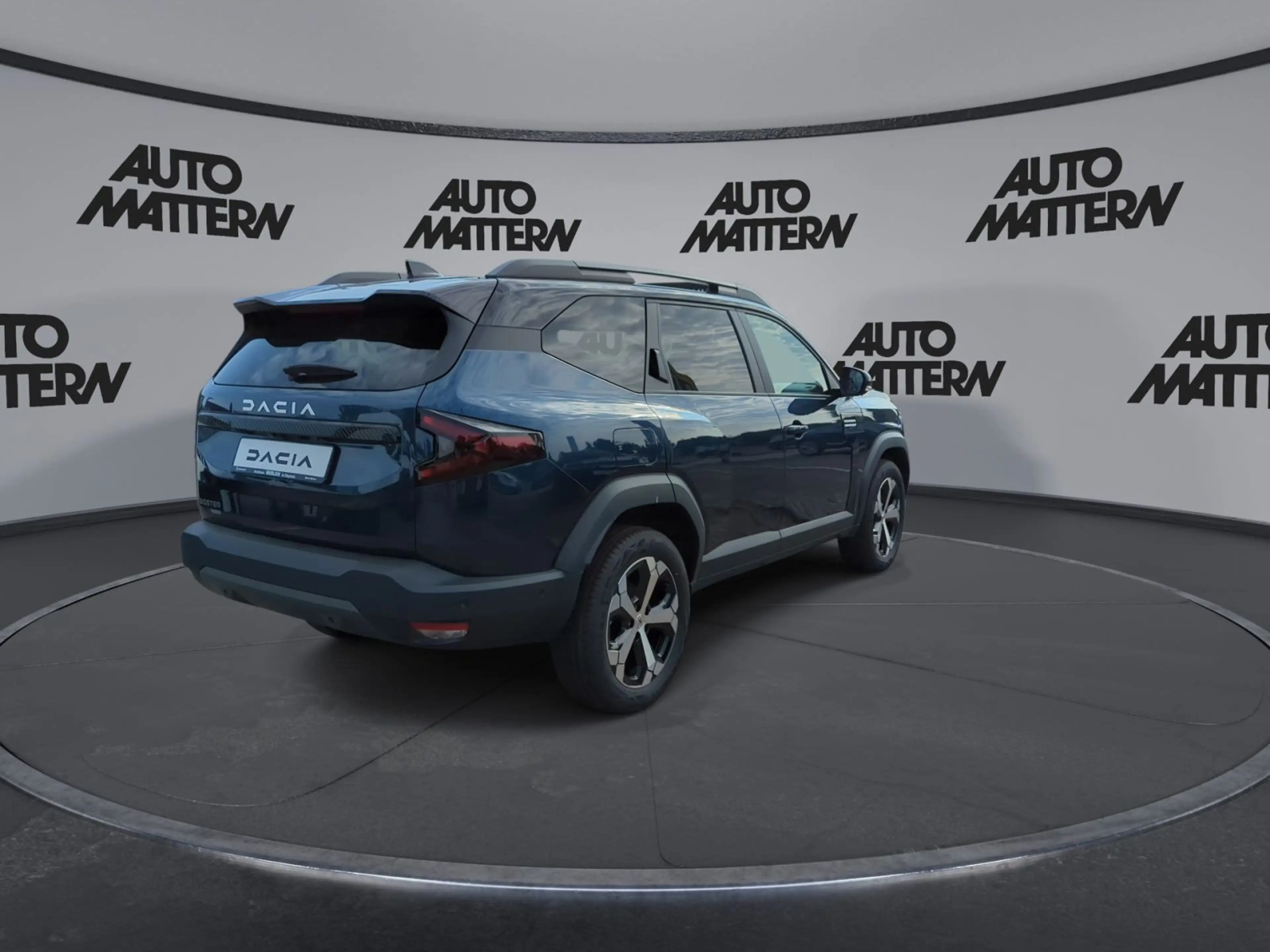 Dacia Bigster 1.8 E-TECH Hybrid 155 Journey — photo 8