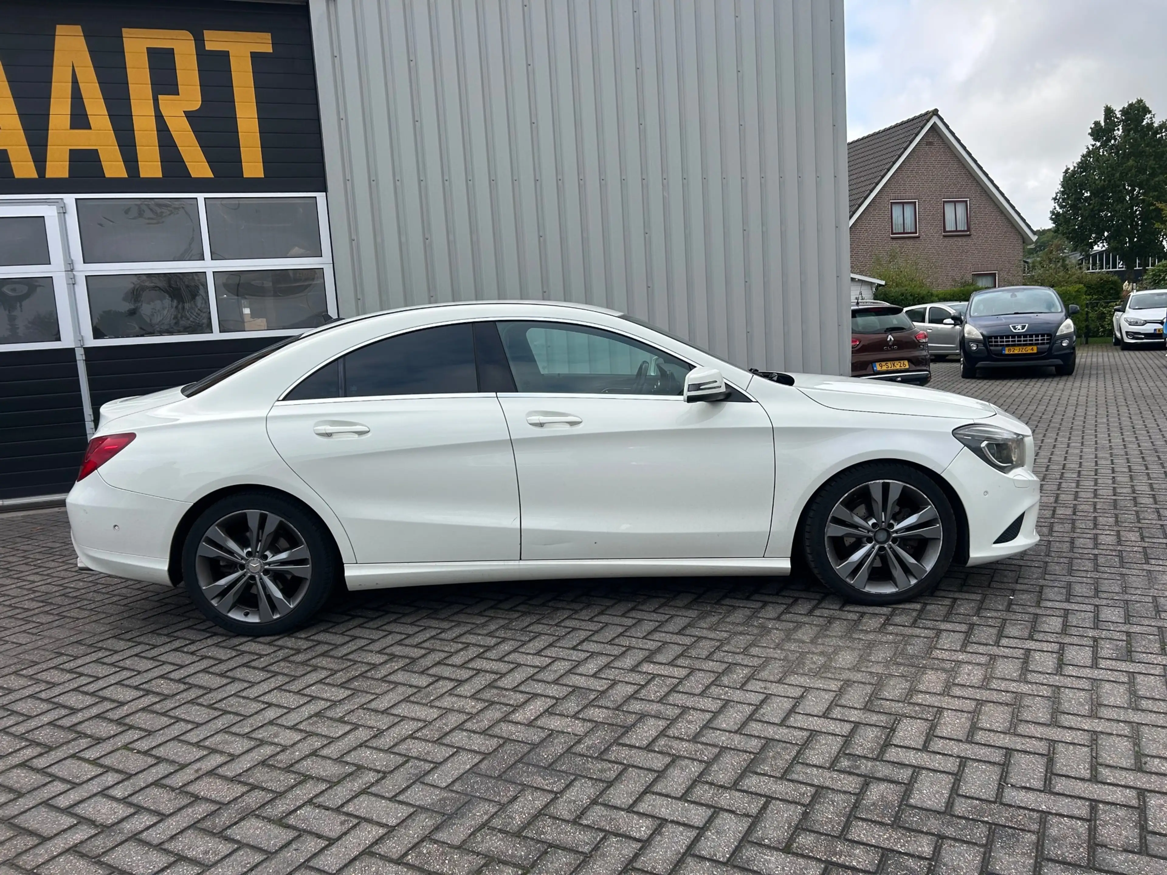 Mercedes-Benz CLA 200 Edition 1 | XENON | STOELVERW | AUTOMAAT | — photo 9
