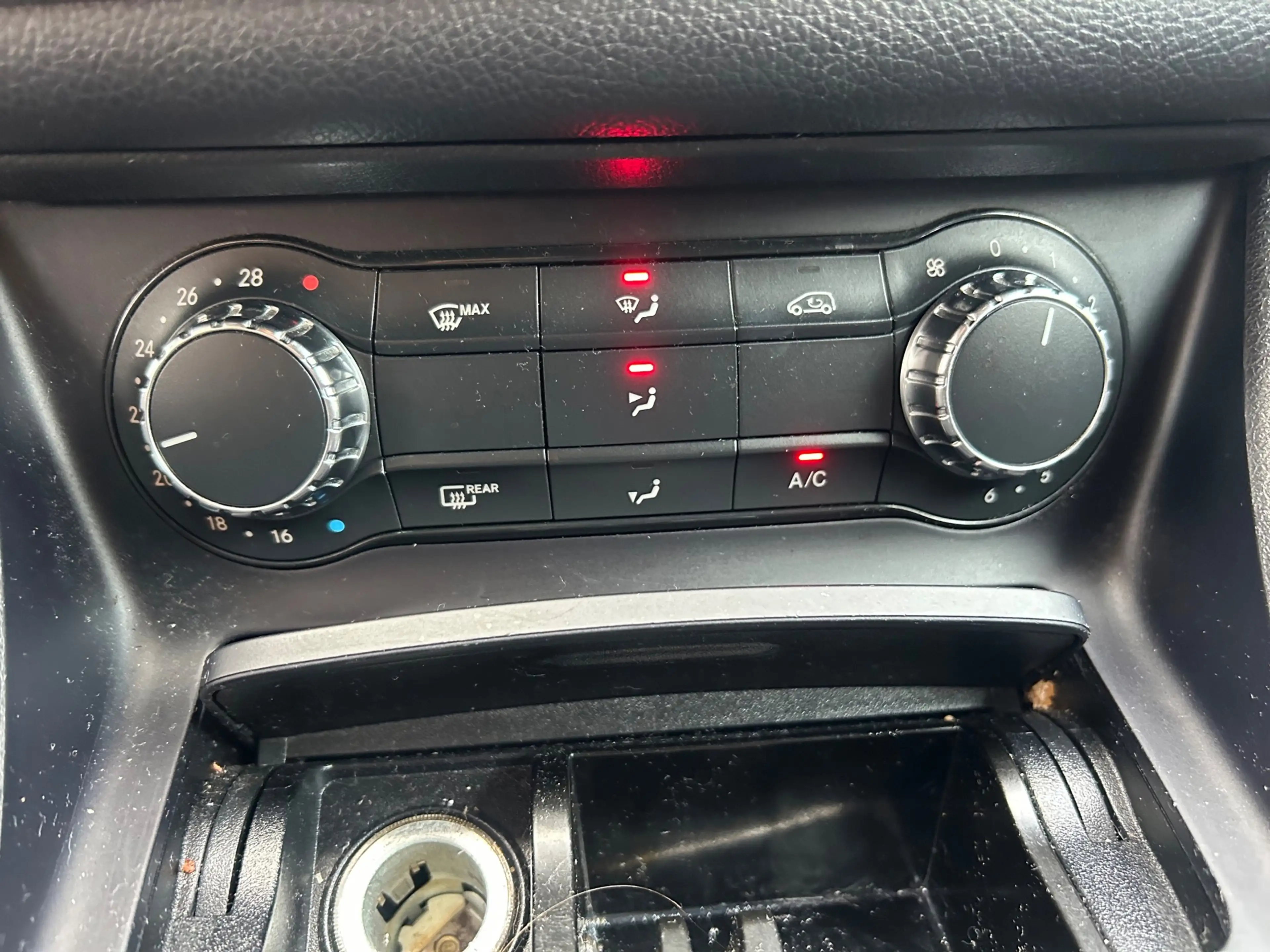 Mercedes-Benz CLA 200 Edition 1 | XENON | STOELVERW | AUTOMAAT | — photo 12