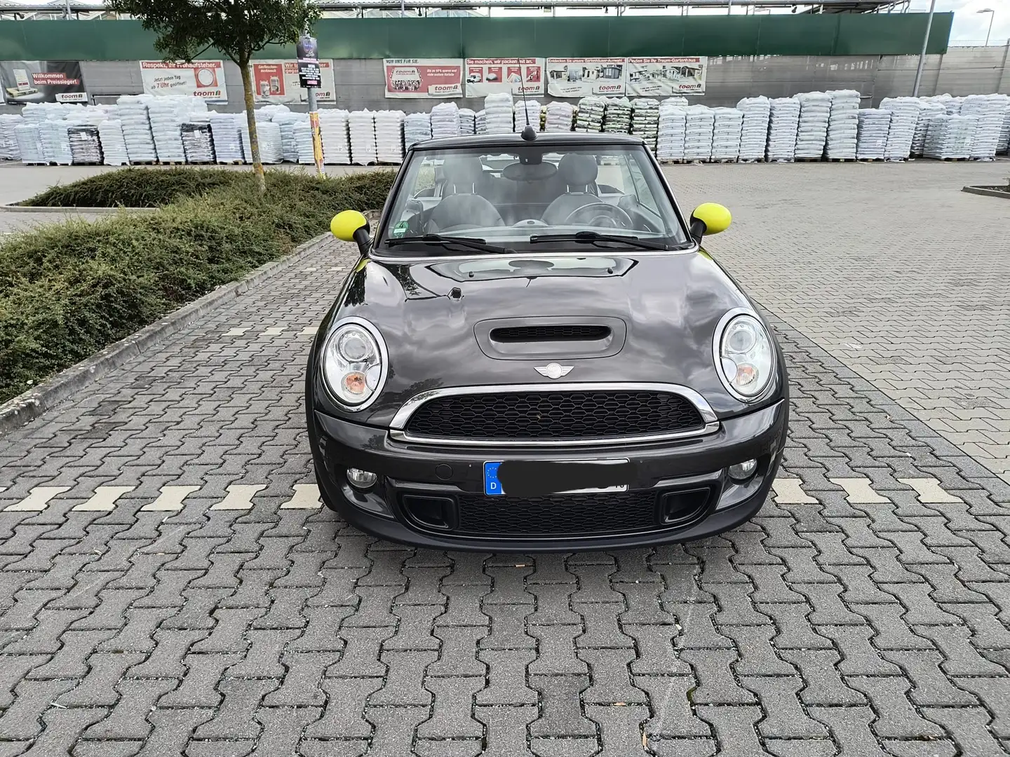 MINI Cooper S Cabrio Mini Cooper S Cabrio Schwarz - 1