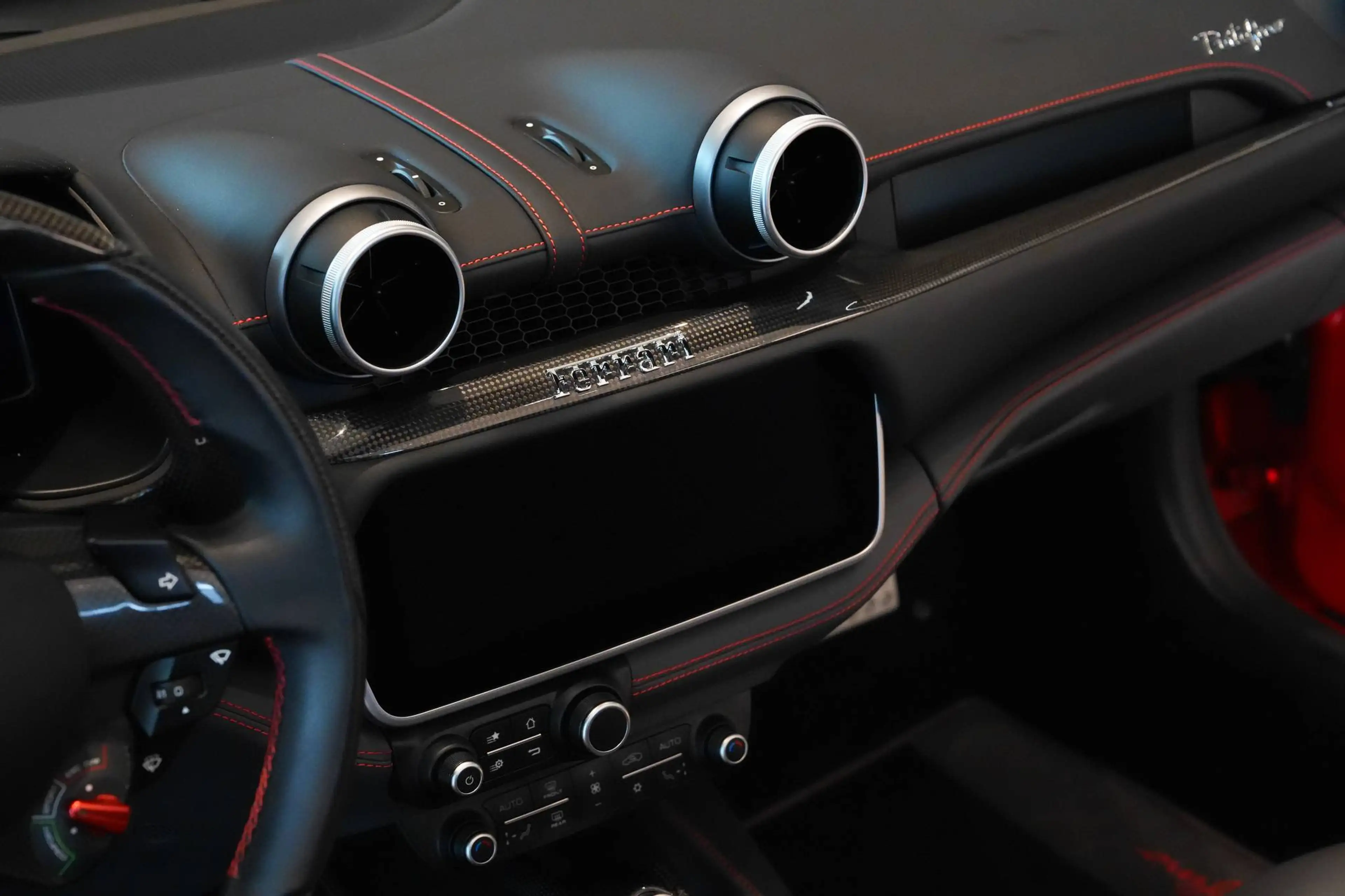 Ferrari Portofino Bicolor Roof | Full Carbon | Passenger Display — photo 19