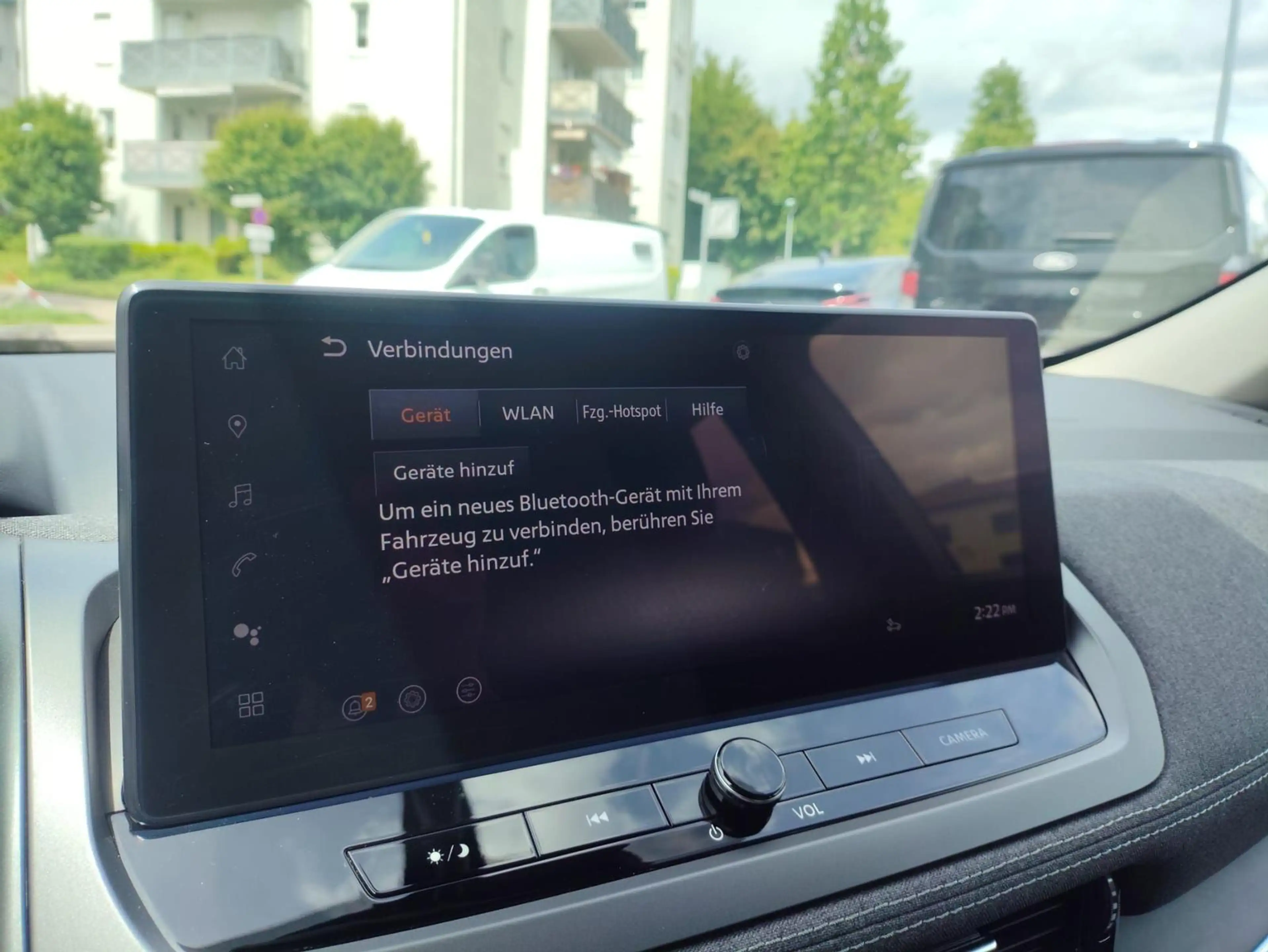 Nissan Qashqai 1.3 DIG-T Acenta Navi Beh. Front 360° SHZ — photo 10