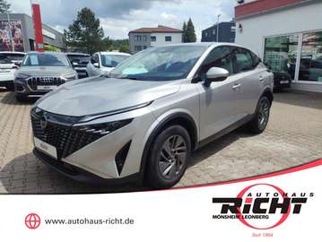 1.3 DIG-T Acenta Navi Beh. Front 360° SHZ