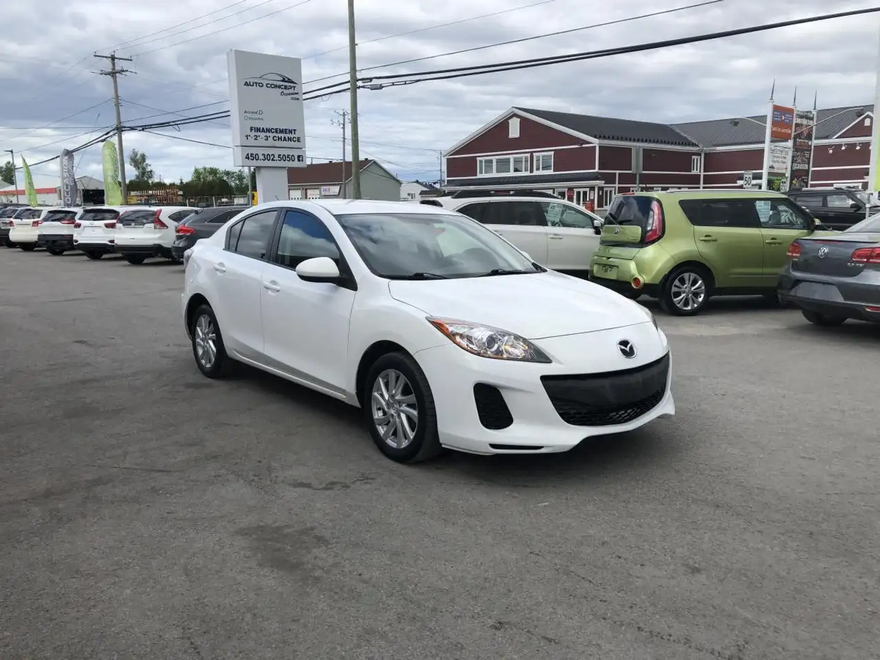 Mazda 3 снимка Mazda 3