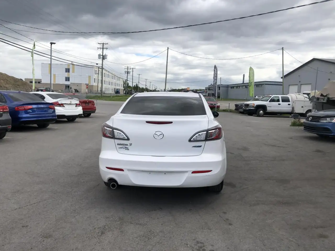 Mazda 3 снимка Mazda 3