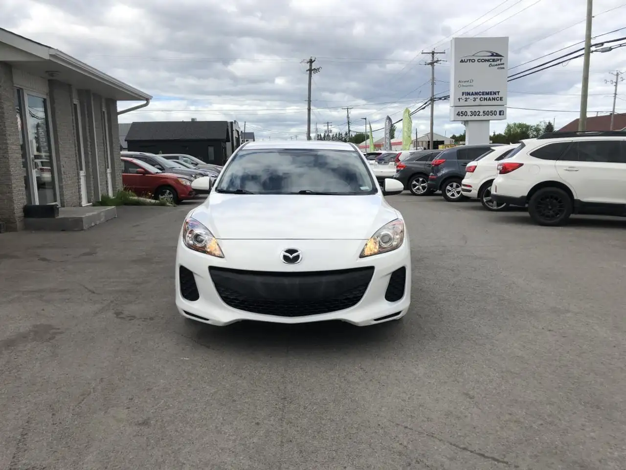 Mazda 3 снимка Mazda 3