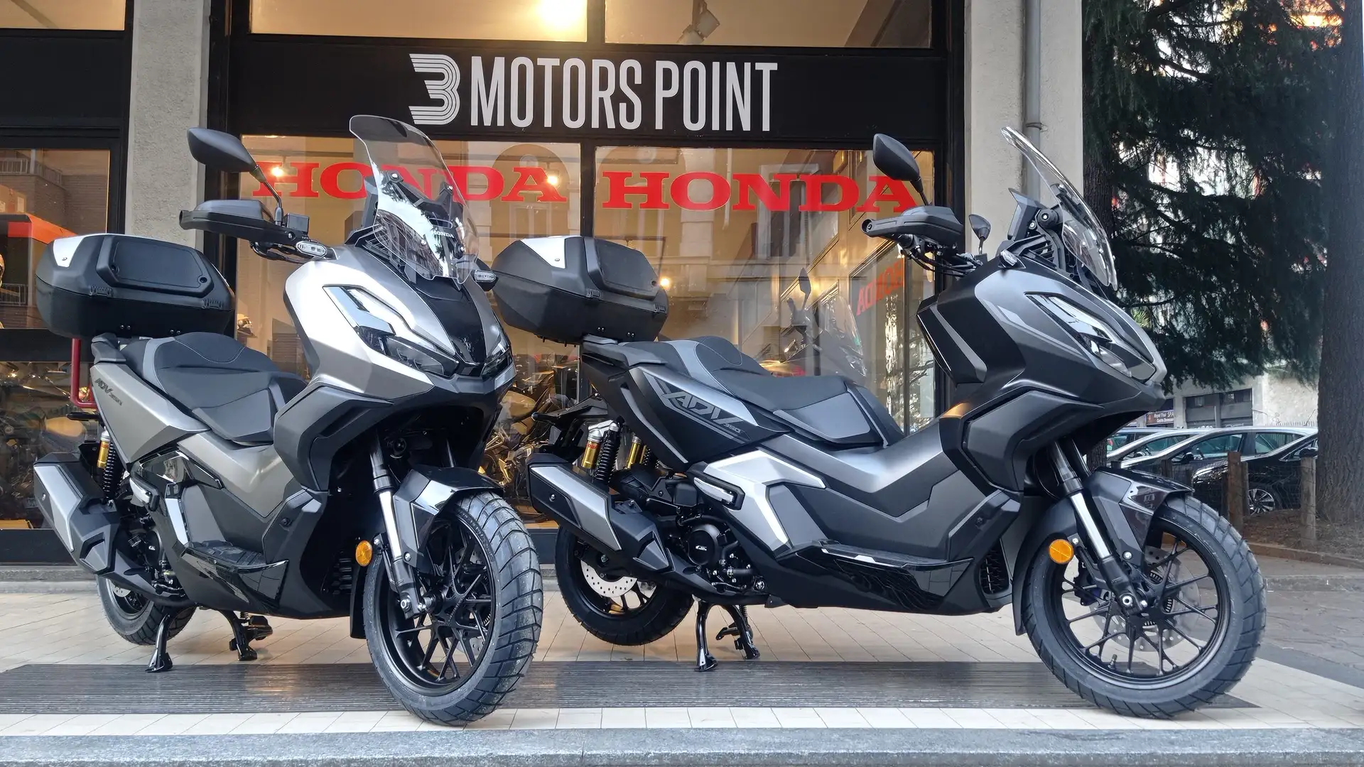 Honda ADV 350 MY25 - 1