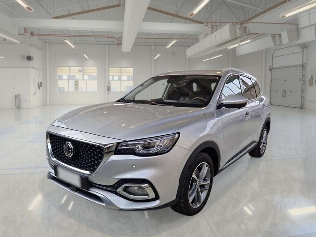 MG EHS 1.5 T PLUG-IN HYBRID LUXURY AUTO SUV