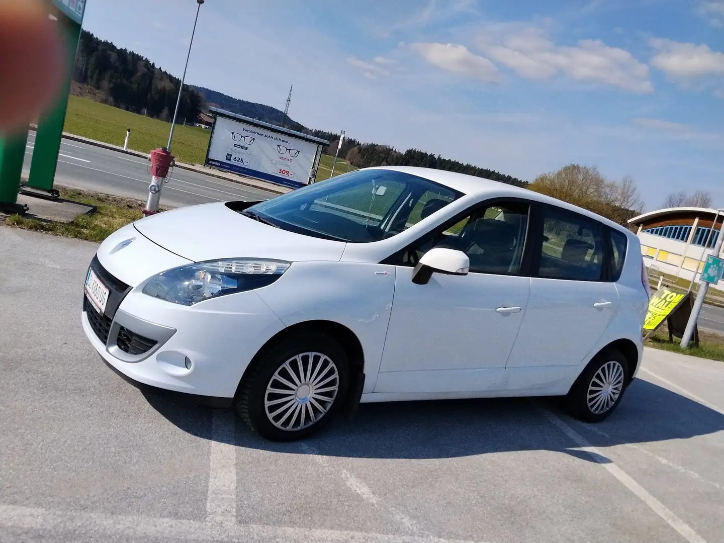 Renault Scenic 1.5 dCi Avantage Weiß - 1