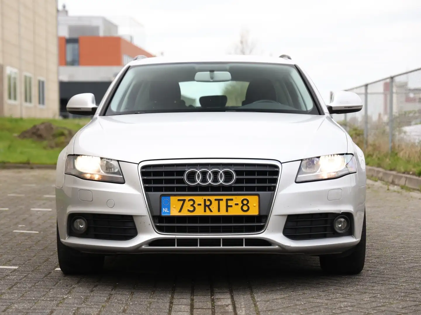 Audi A4 A4 1.8 TFSI Zilver - 2