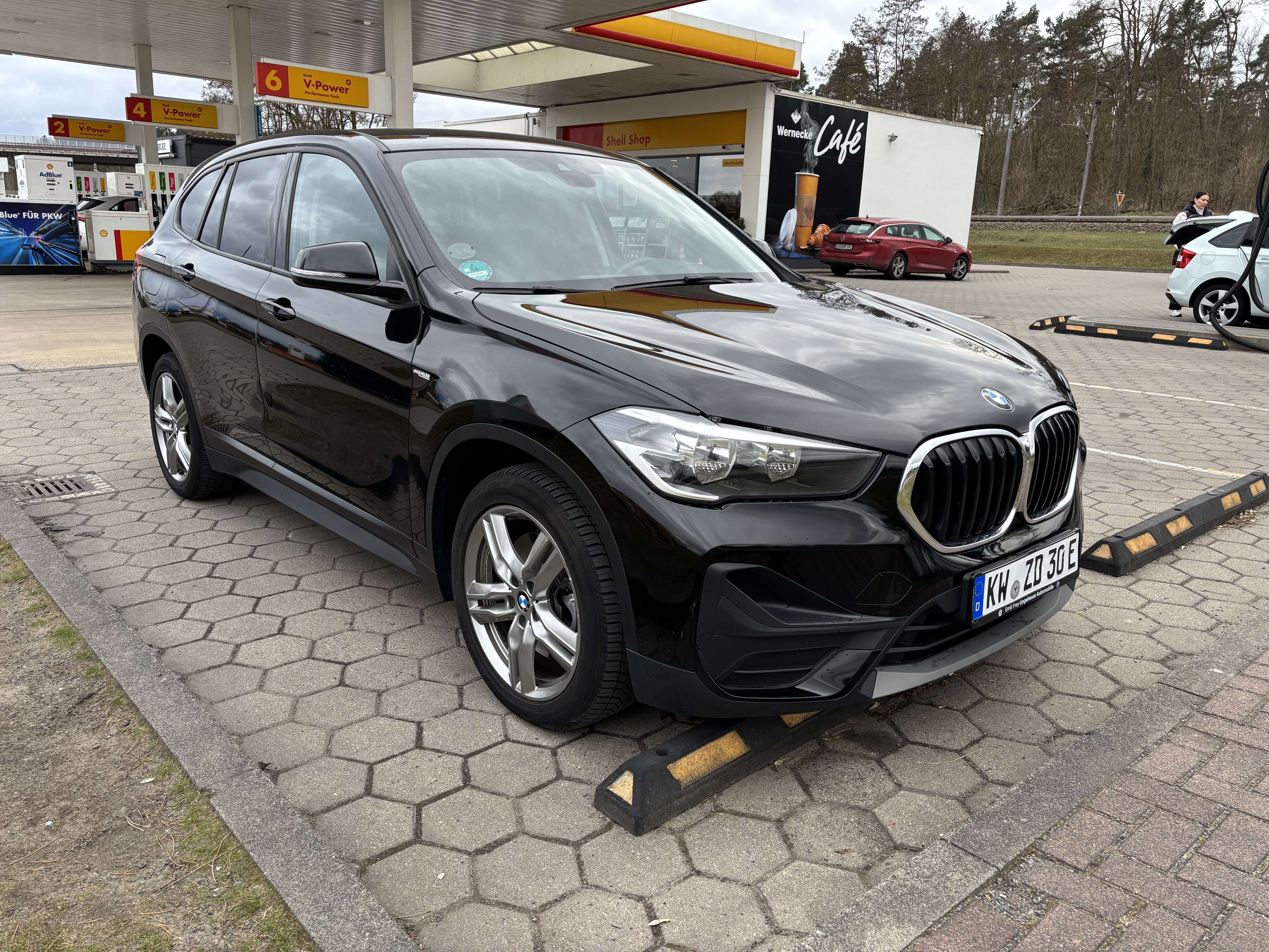 Second hand Bmw X1 xDrive25e