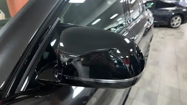 BMW X4 view 15