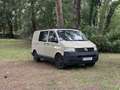 Volkswagen T5 Camper Beige - thumbnail 2