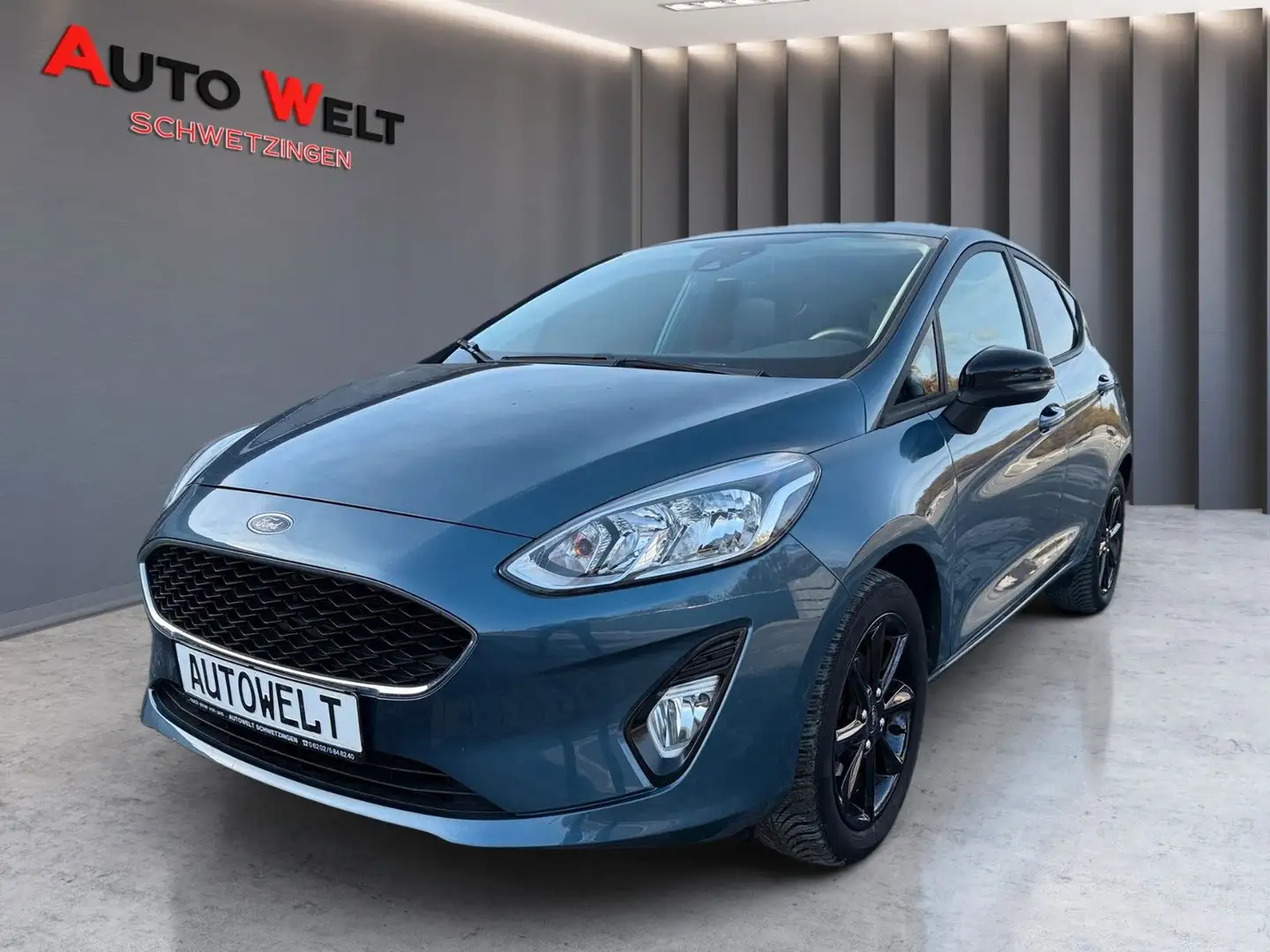Ford Fiesta Cool & Connect 1.Hand/SHZ/Klimaaut./PDC Blau - 1