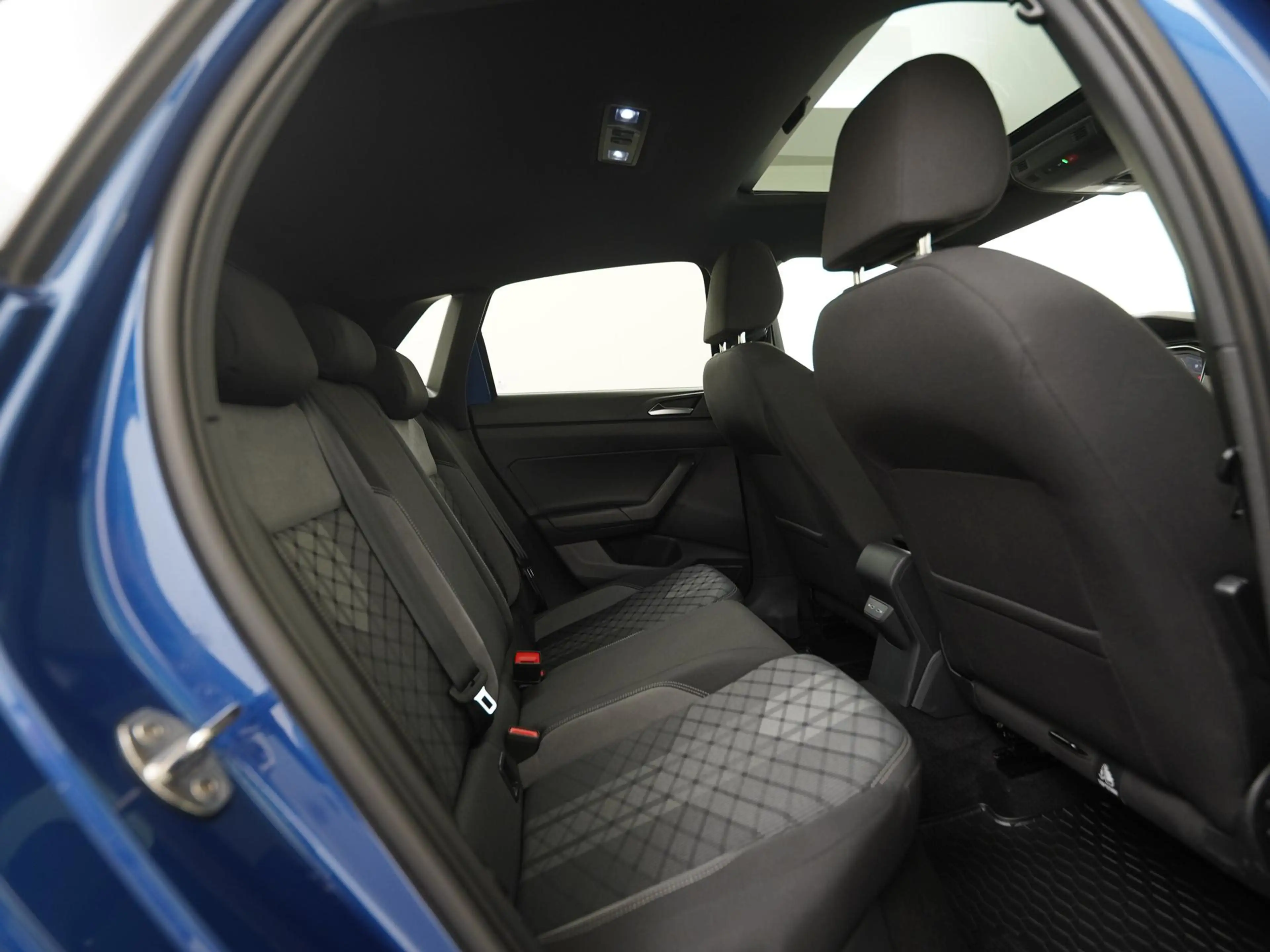 Volkswagen Polo 1.0 TSI R-Line DSG | 110PK | Schuifdak | Beats Aud — photo 27