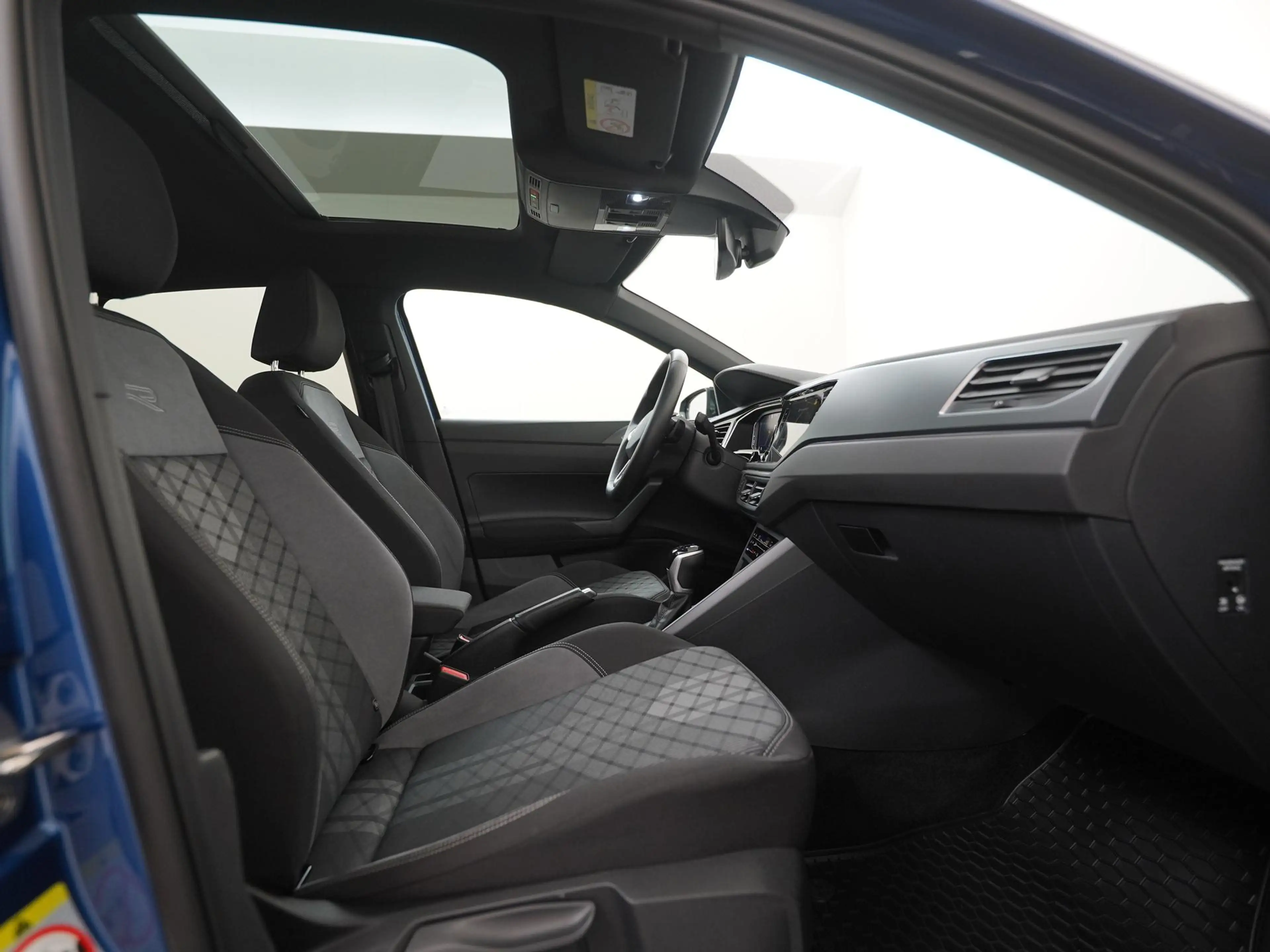 Volkswagen Polo 1.0 TSI R-Line DSG | 110PK | Schuifdak | Beats Aud — photo 3