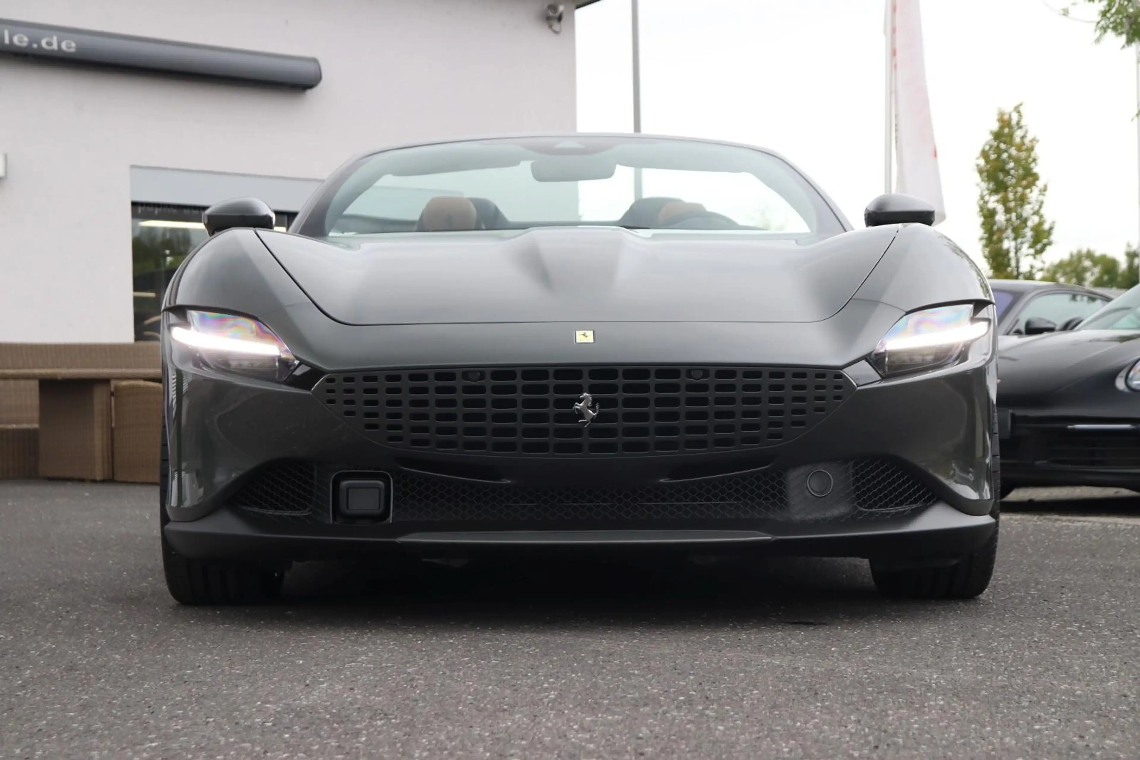 Ferrari Roma Spider +GRIGIO SCURO+SITZBELÜFT+JBL+NACKENWÄRMER+ — photo 11