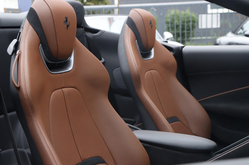 Ferrari Roma Spider +GRIGIO SCURO+SITZBELÜFT+JBL+NACKENWÄRMER+ — photo 8