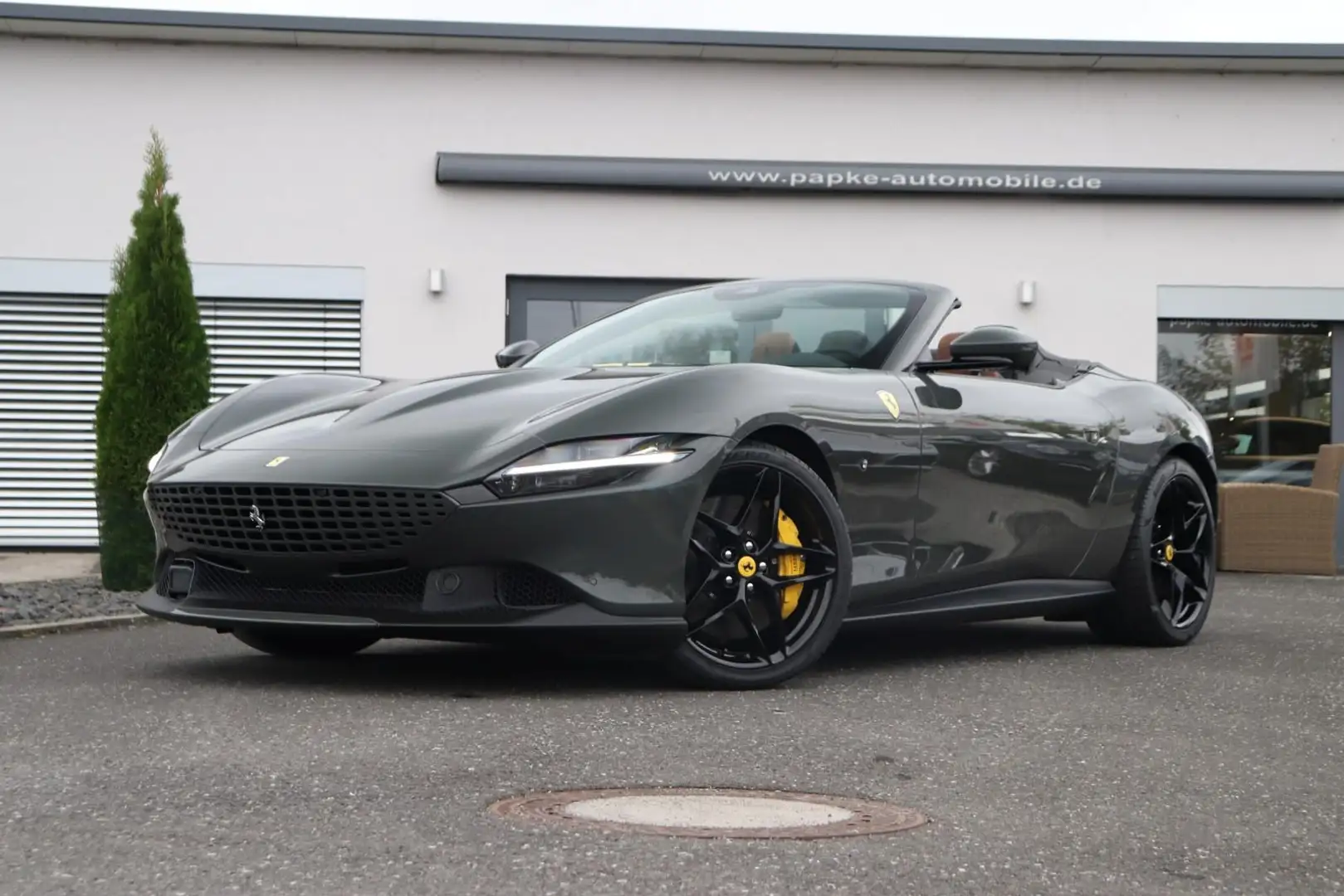 Ferrari Roma Spider +GRIGIO SCURO+SITZBELÜFT+JBL+NACKENWÄRMER+ Gris - 2