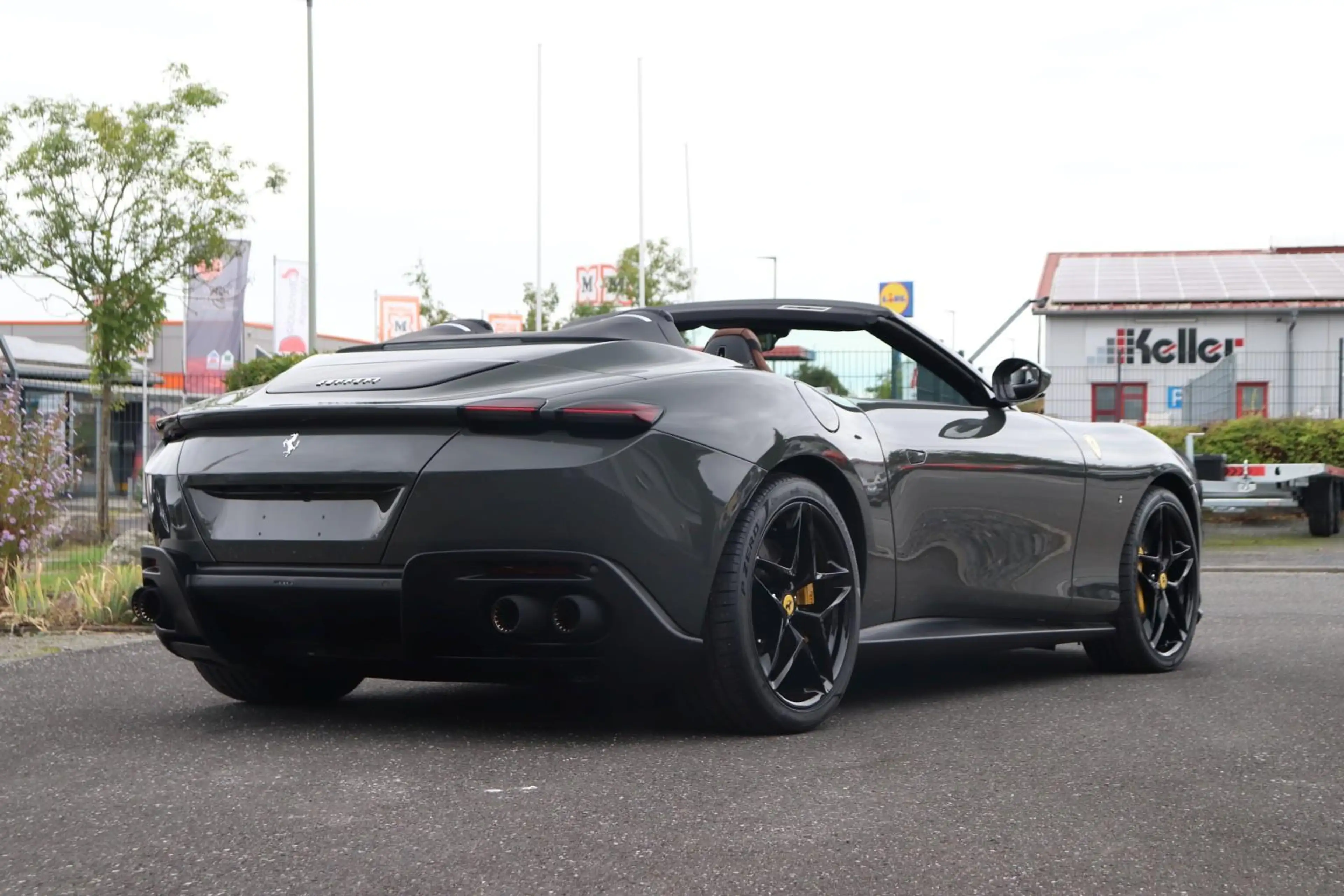 Ferrari Roma Spider +GRIGIO SCURO+SITZBELÜFT+JBL+NACKENWÄRMER+ — photo 14