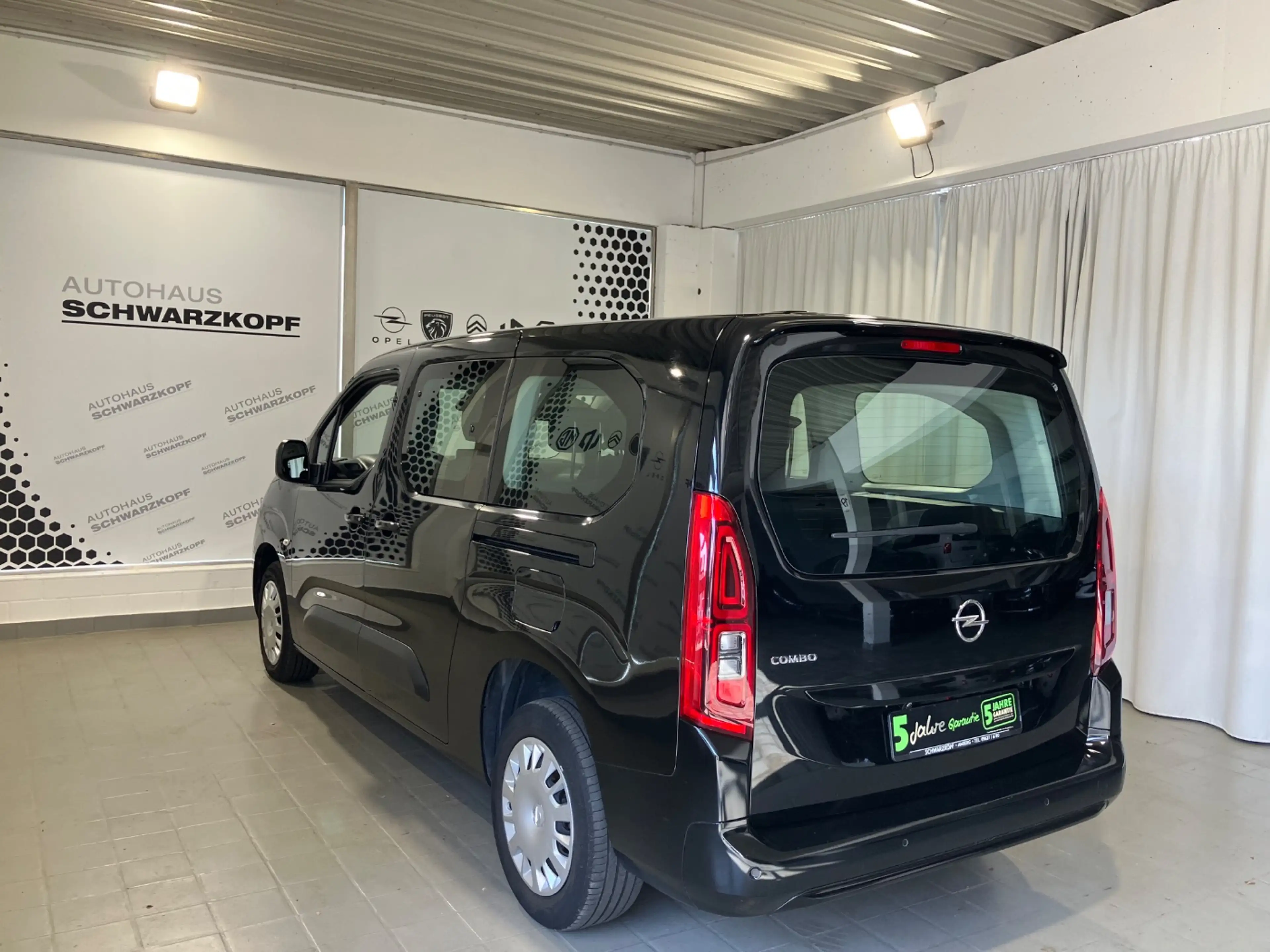 Opel Combo Life Länge 2+Sitz-/Lenkradheizung+Parkpilot — photo 3