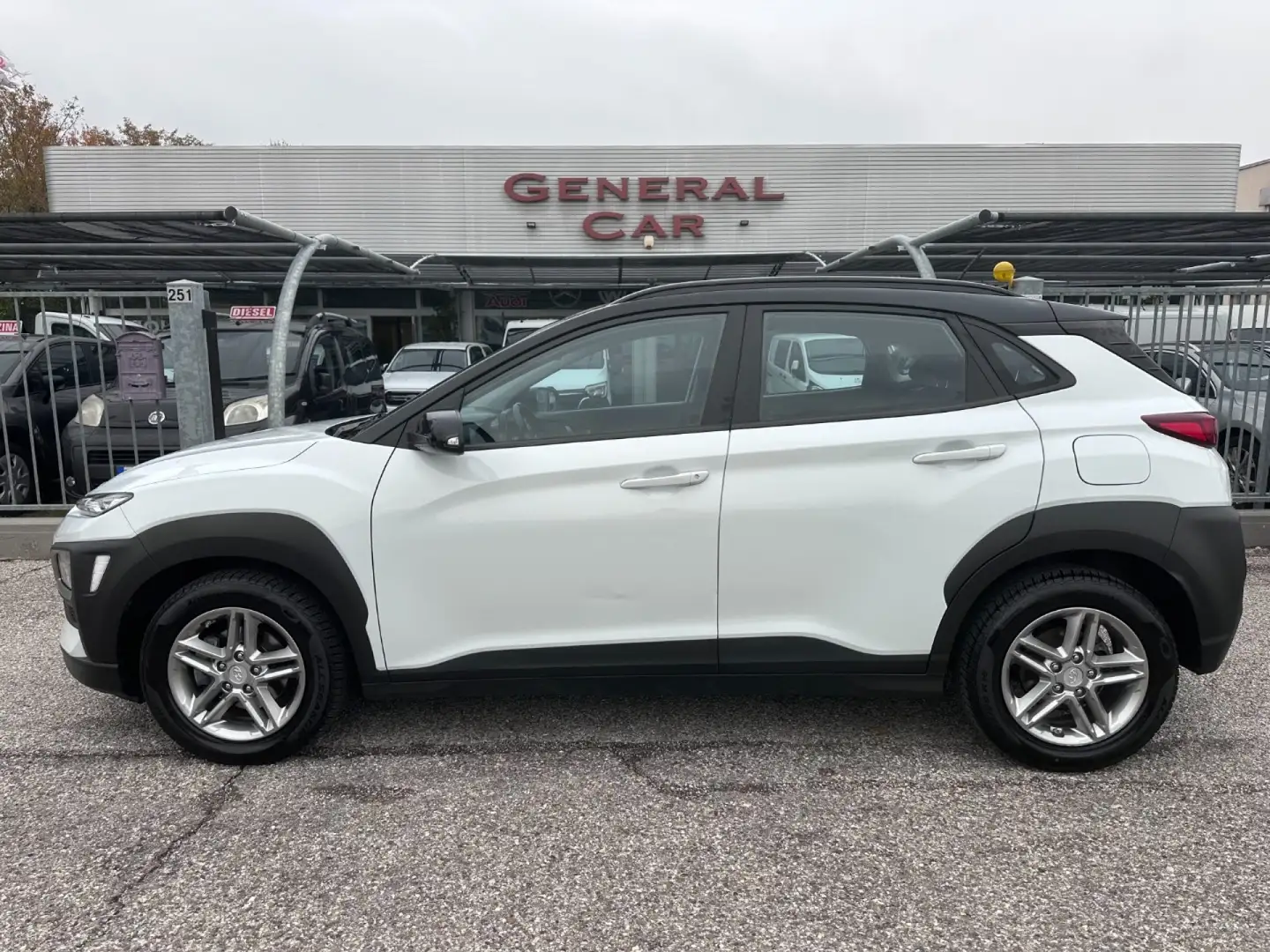 Hyundai KONA 1.0 T-GDI Comfort Bianco - 1