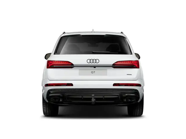 Audi Q7 view 7