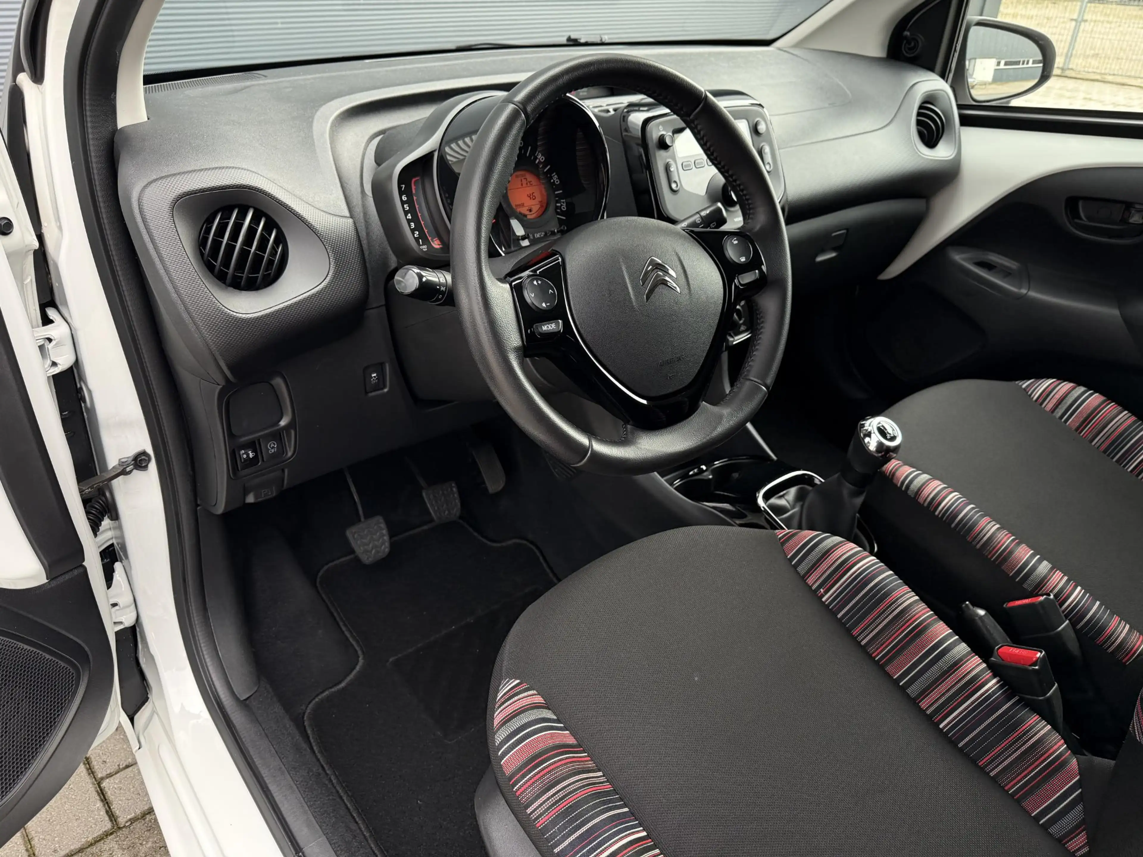 Citroen C1 1.0 VTi Feel ✓5-Deurs ✓LED ✓Airco ✓Bluetooth Telef — photo 6