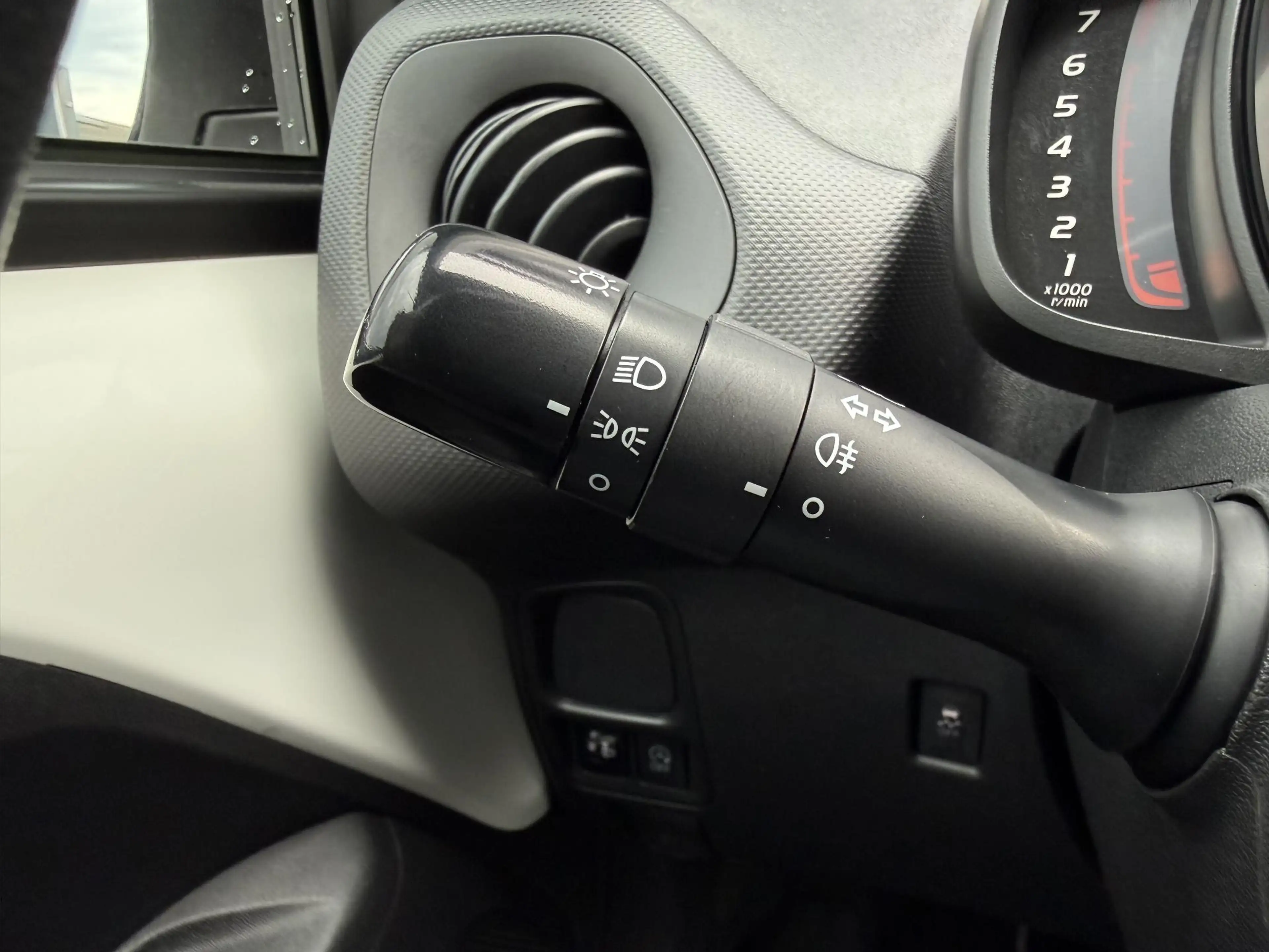 Citroen C1 1.0 VTi Feel ✓5-Deurs ✓LED ✓Airco ✓Bluetooth Telef — photo 13