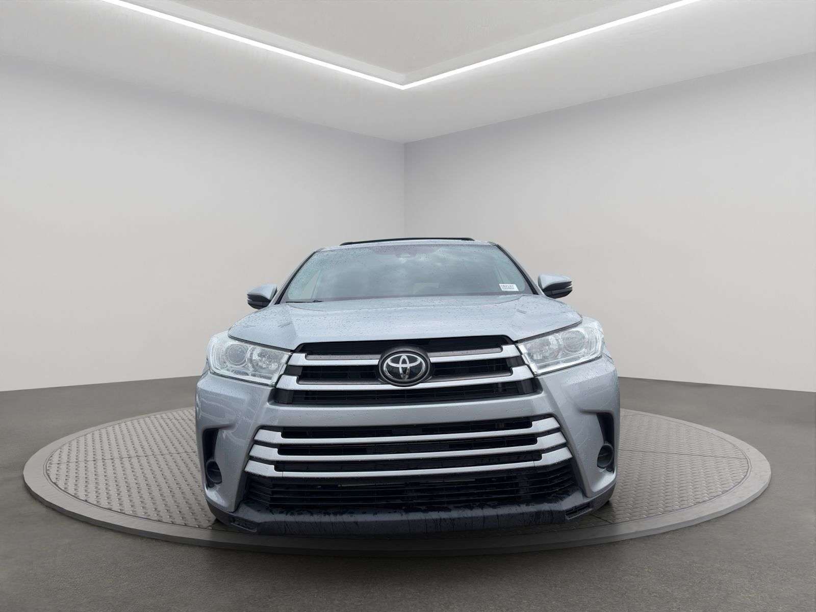 2019 Toyota Highlander LE AWD — снимка 1