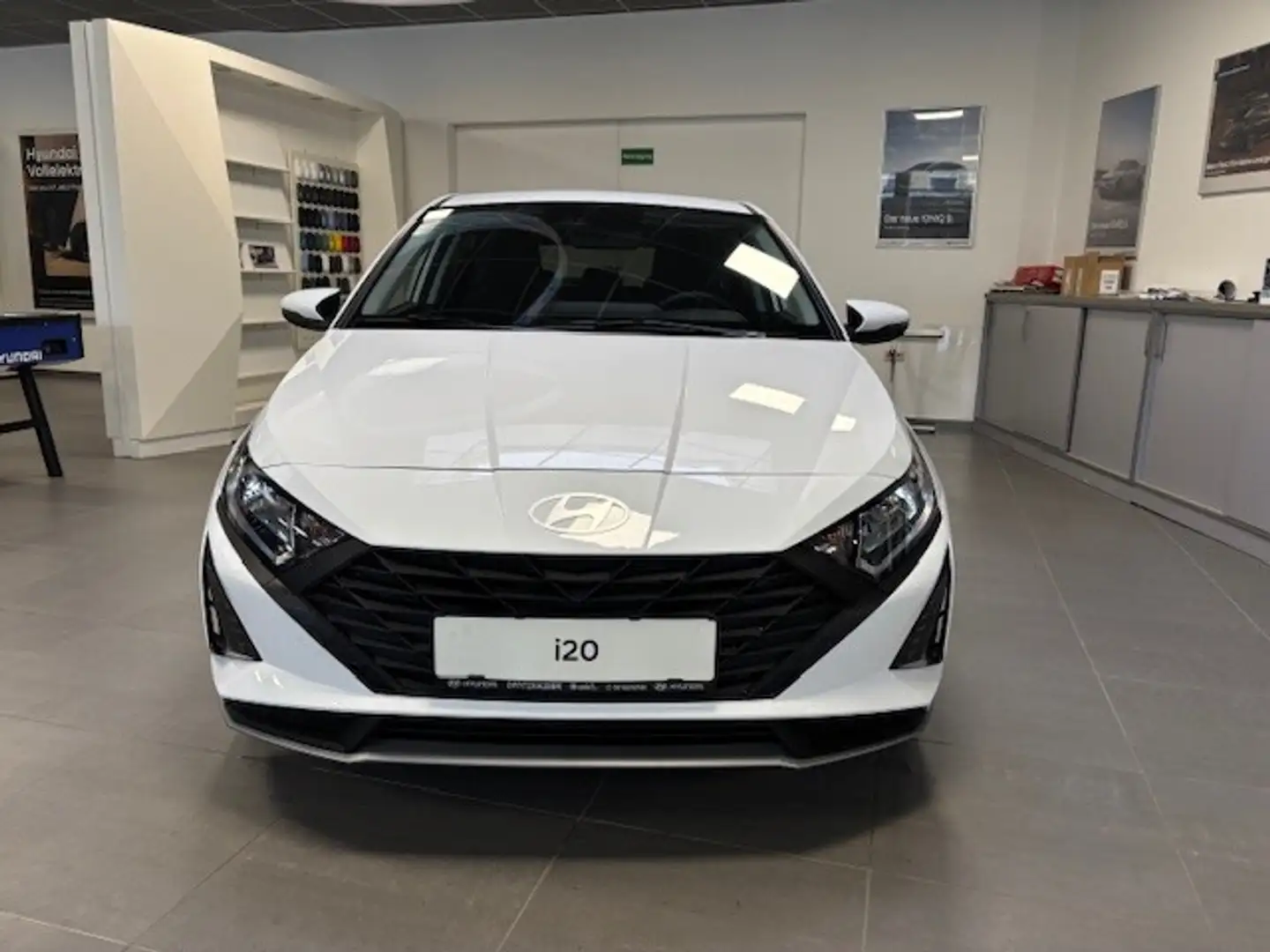 Hyundai i20 1,2 MPI GO Jubile 2026 Weiß - 2