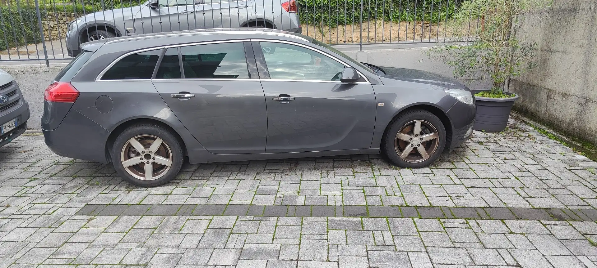 Opel Insignia 2.0 CDTI Aut. Design Edition - 1