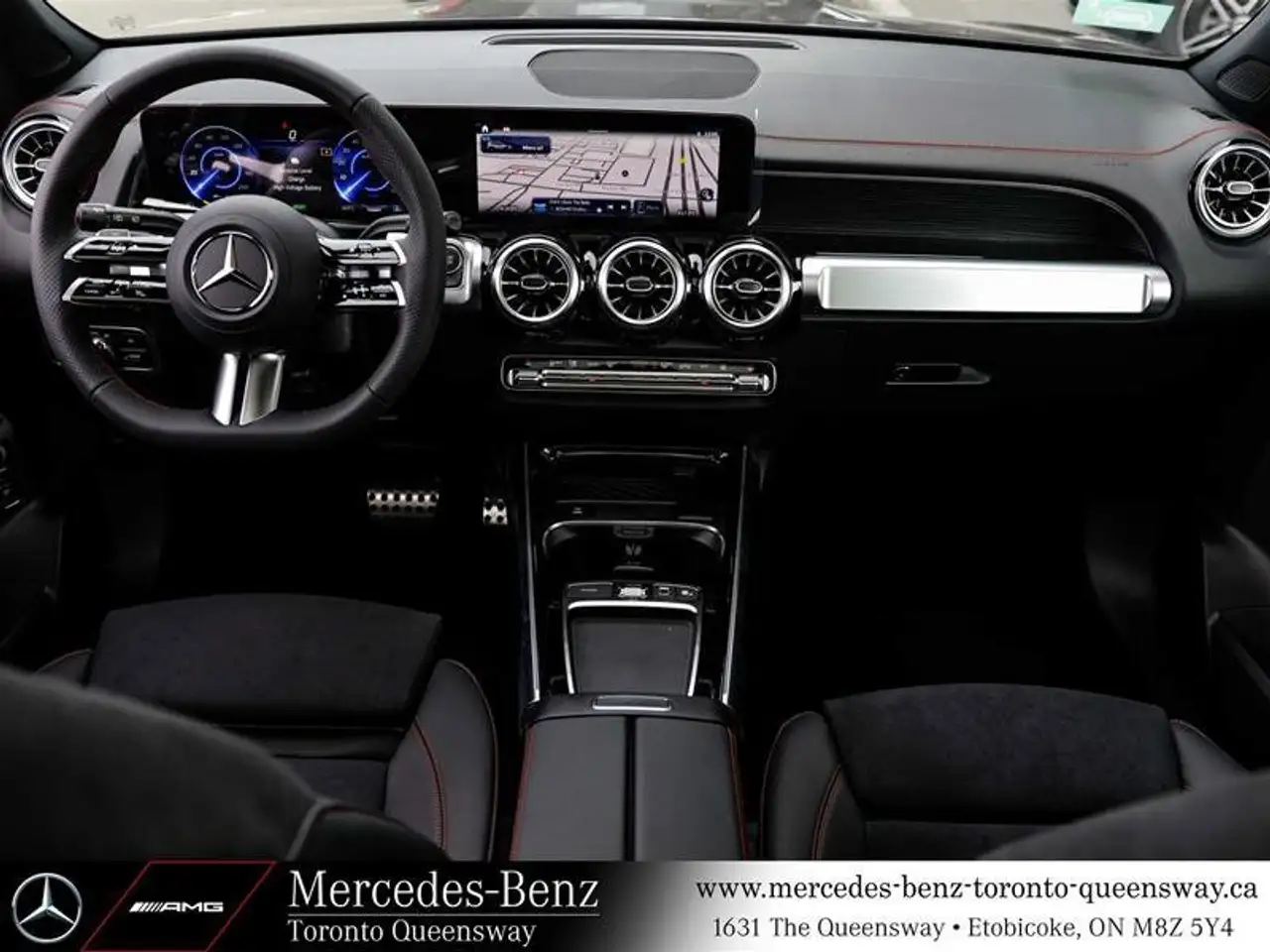 Mercedes-Benz EQB снимка Mercedes-Benz EQB