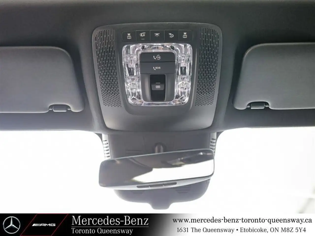 Mercedes-Benz EQB снимка Mercedes-Benz EQB