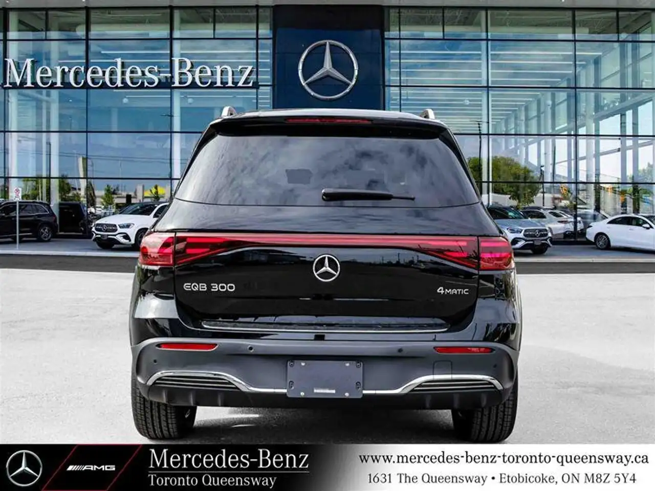 Mercedes-Benz EQB снимка Mercedes-Benz EQB