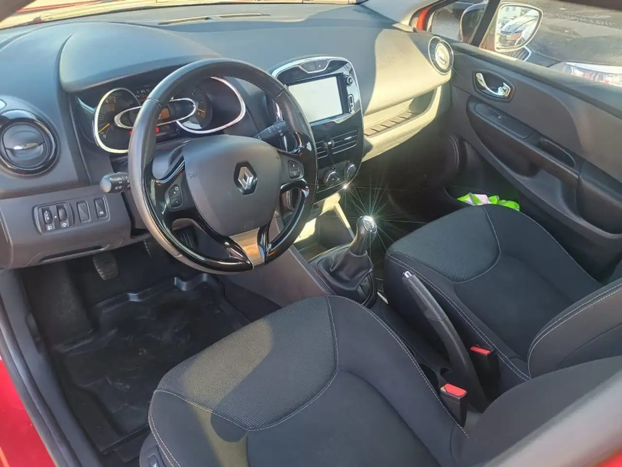 Renault Clio 1.2i Chipie, foto 2