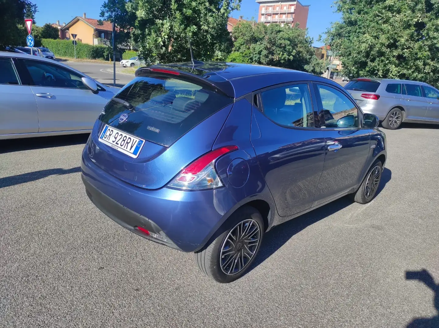 Lancia Ypsilon Y 1.2 8v Gold - 1