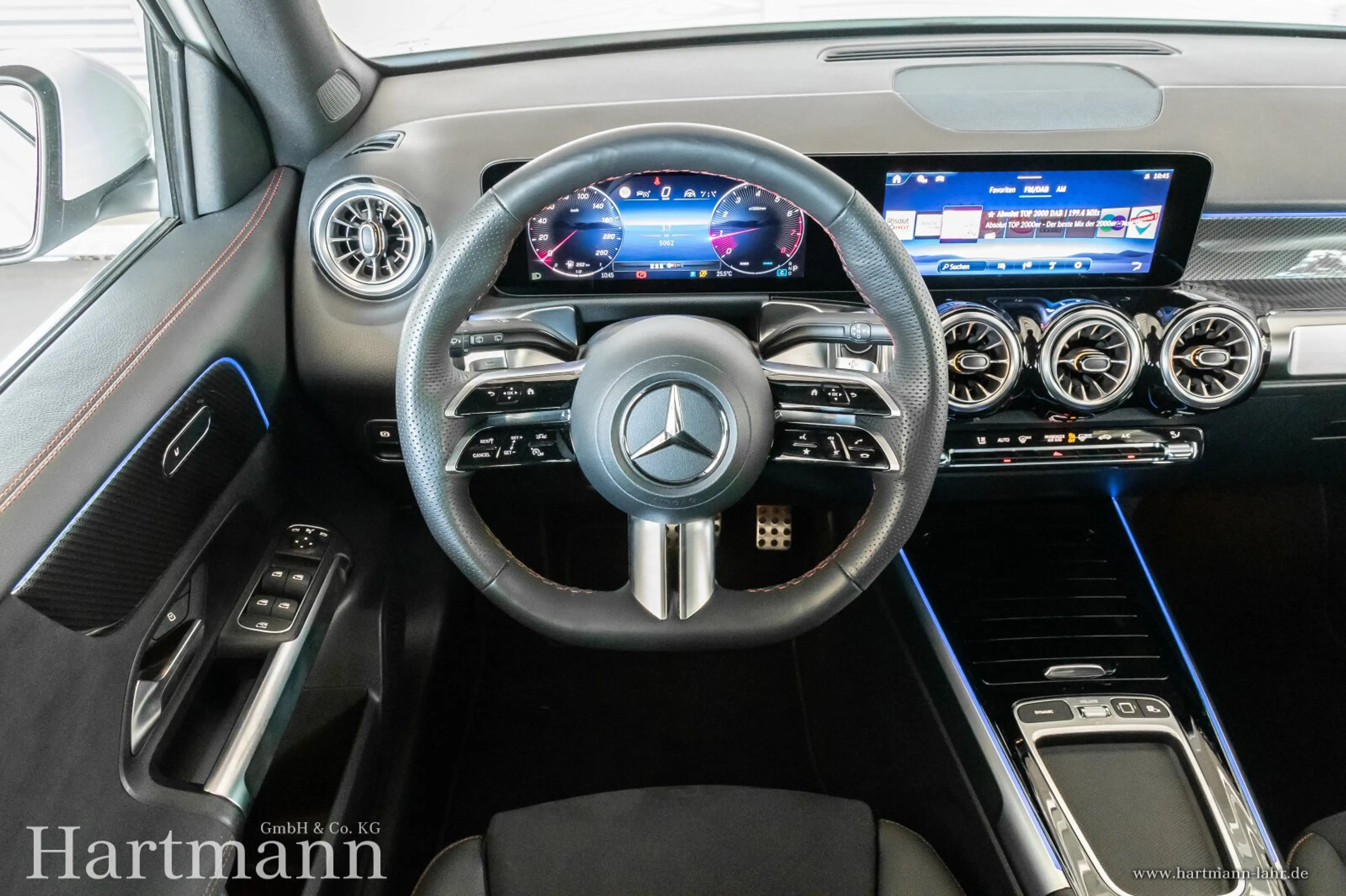 Mercedes-Benz GLB 200 GLB 200 AMG Fahrassistenz Multibeam AHK KeylGo — photo 9