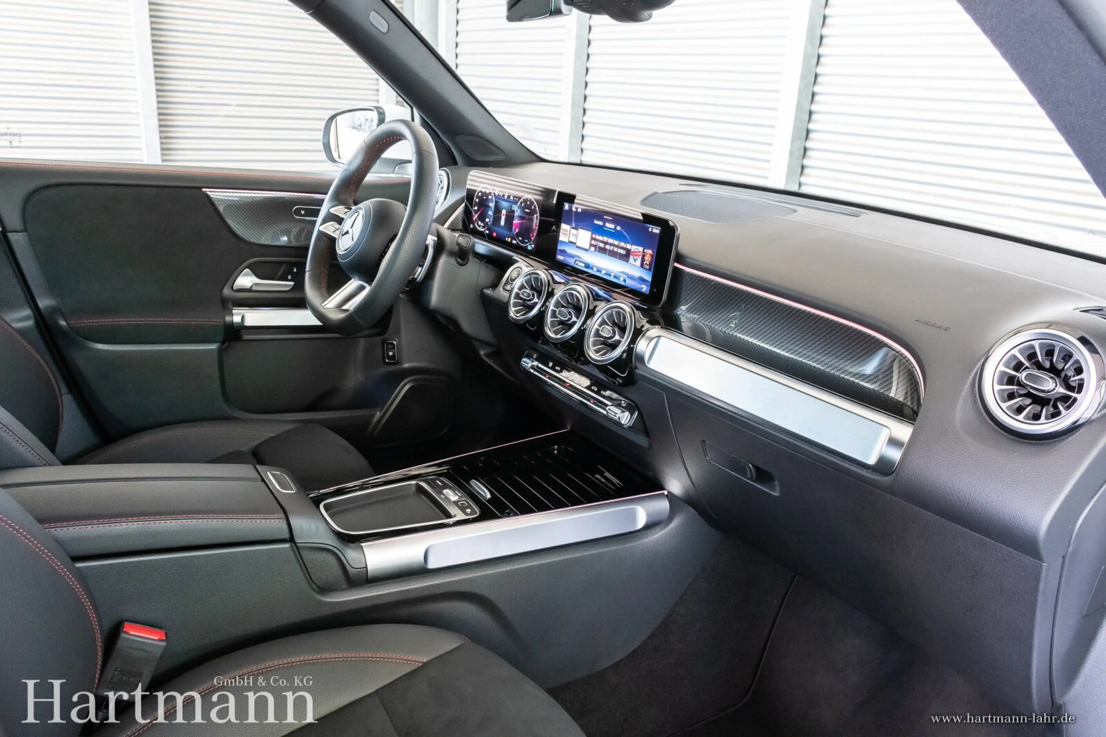 Mercedes-Benz GLB 200 GLB 200 AMG Fahrassistenz Multibeam AHK KeylGo — photo 7